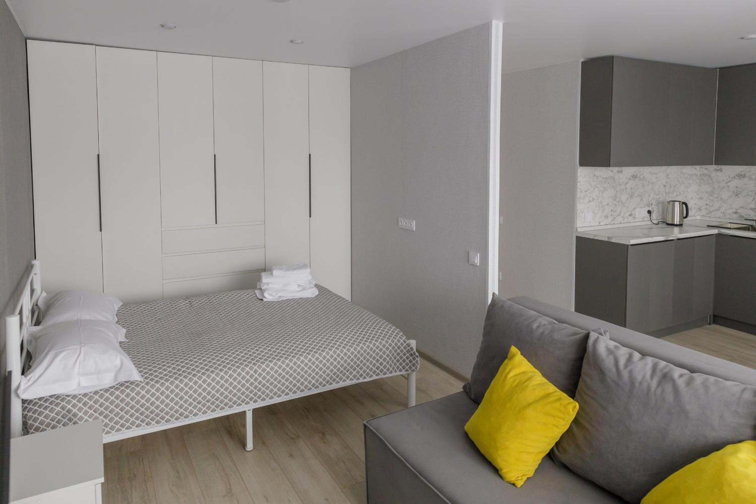 One-Bedroom Apartment photo 3