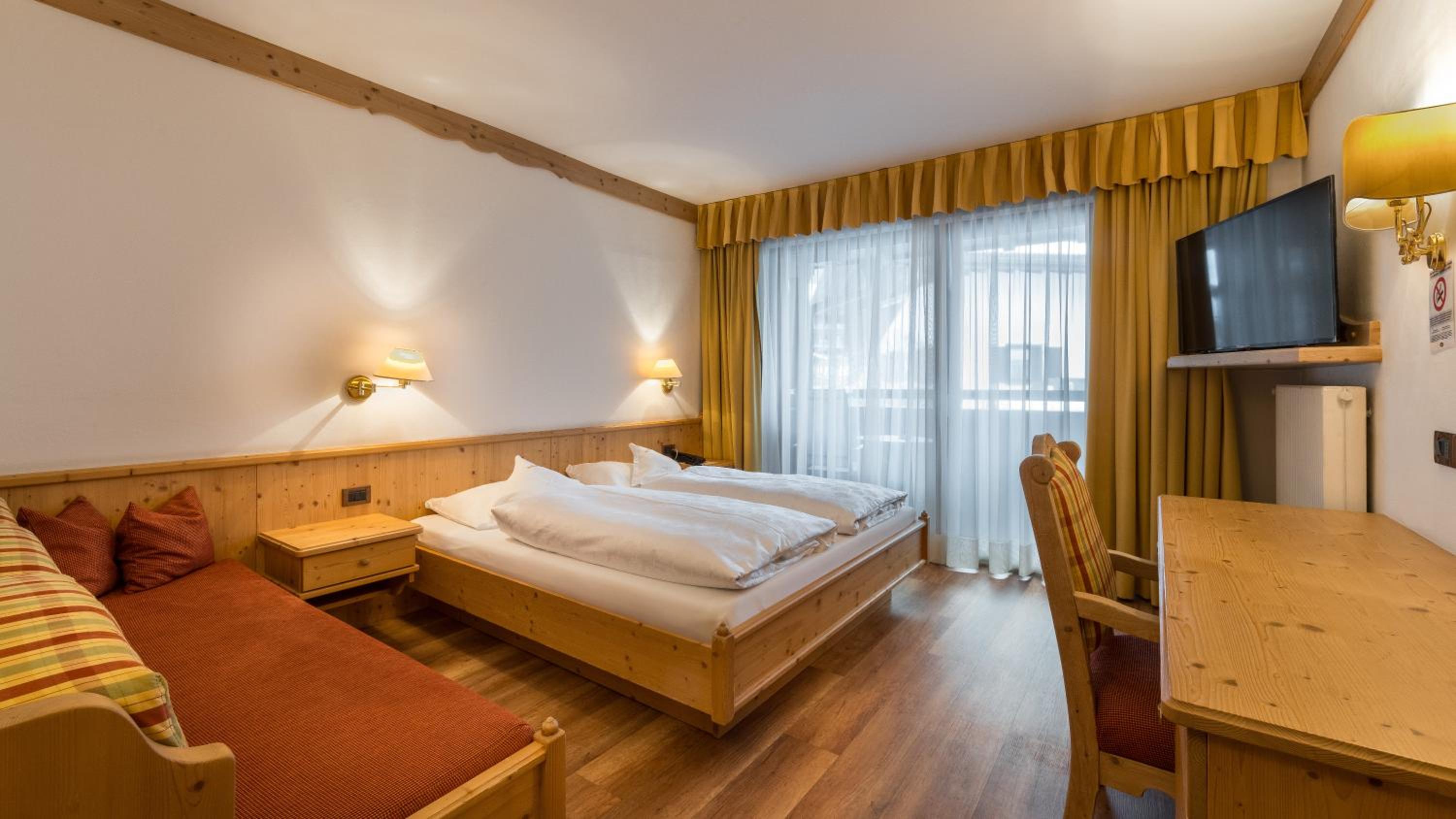 Economy Double Room