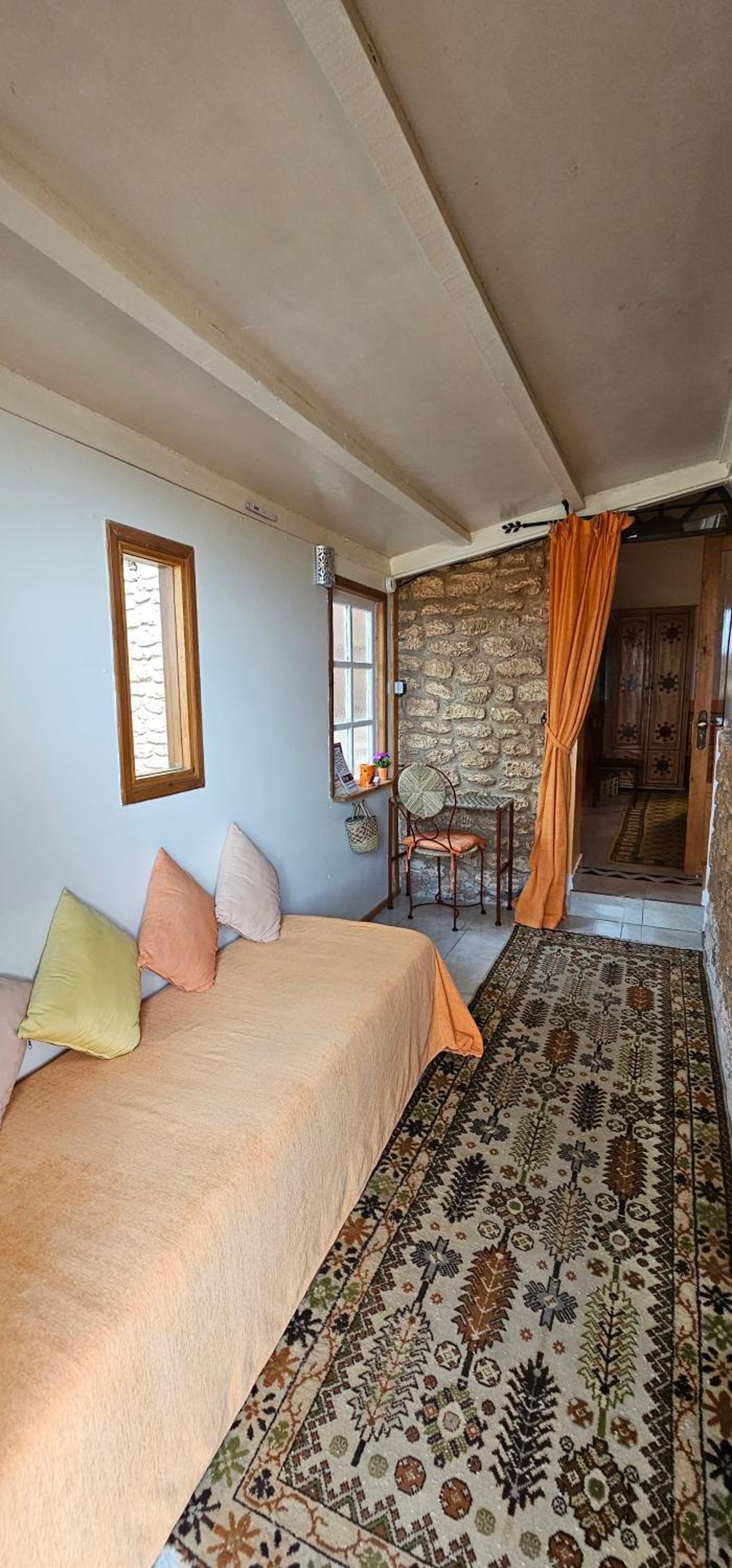 Double or Twin Room - Photo 5