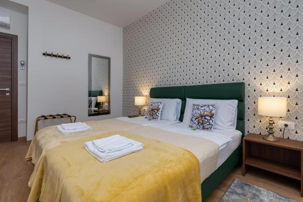 Deluxe Double or Twin Room - Photo 1