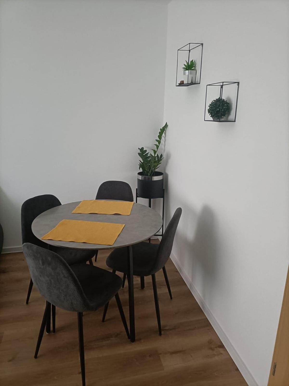 One-Bedroom Apartment - Photo 21