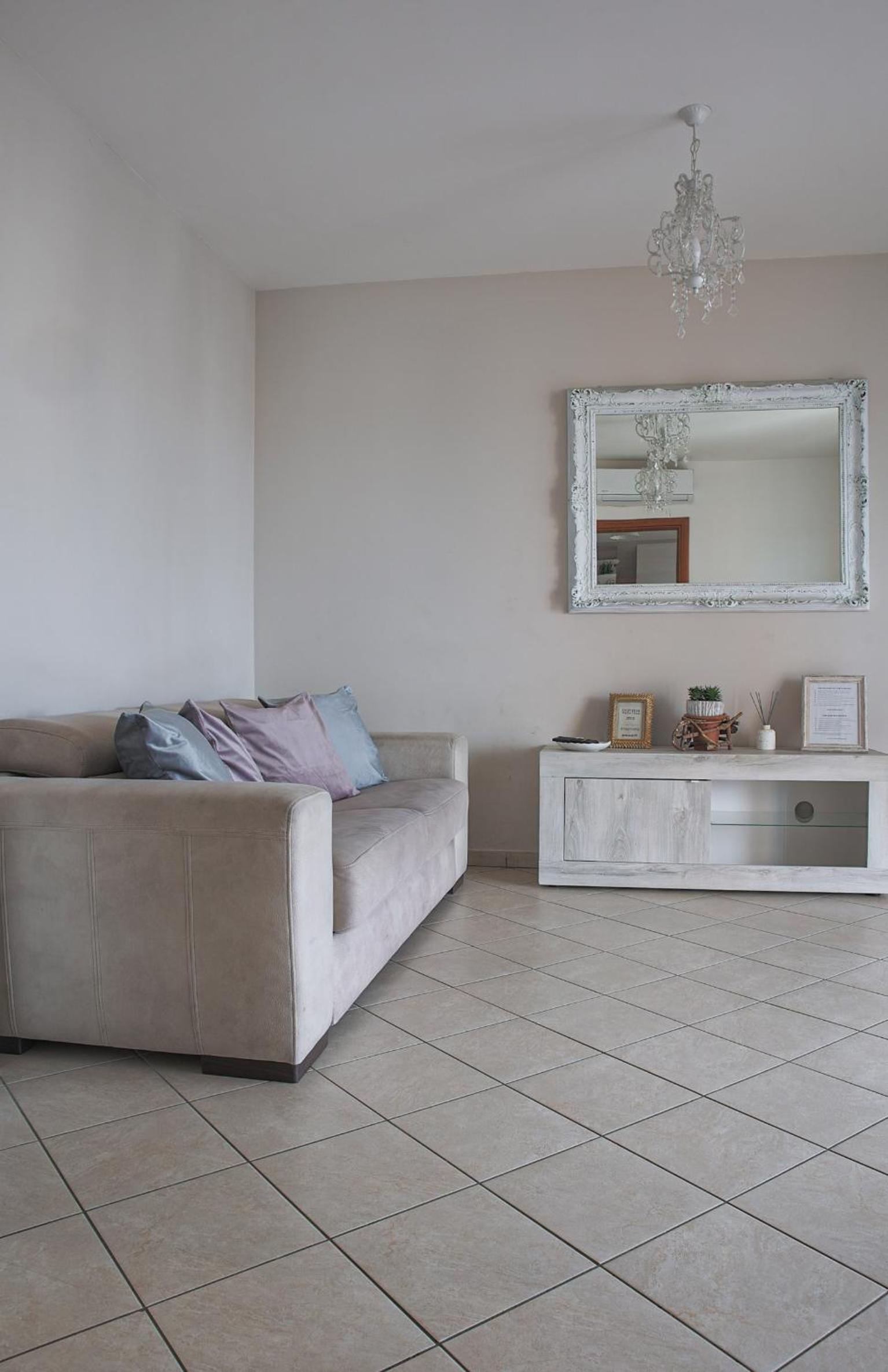 Triple Room with Private External Bathroom photo 3