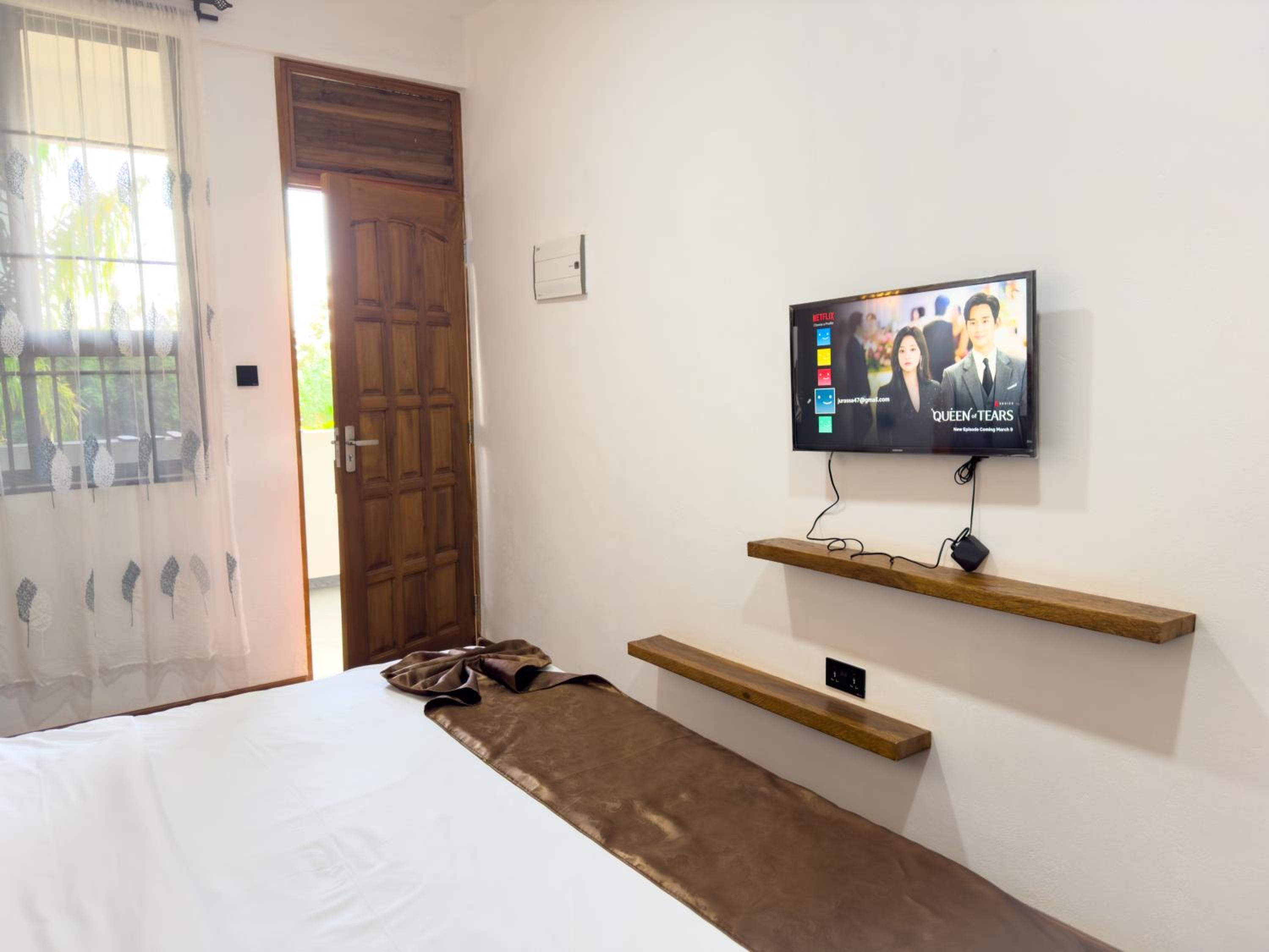 Deluxe Double or Twin Room - Photo 3