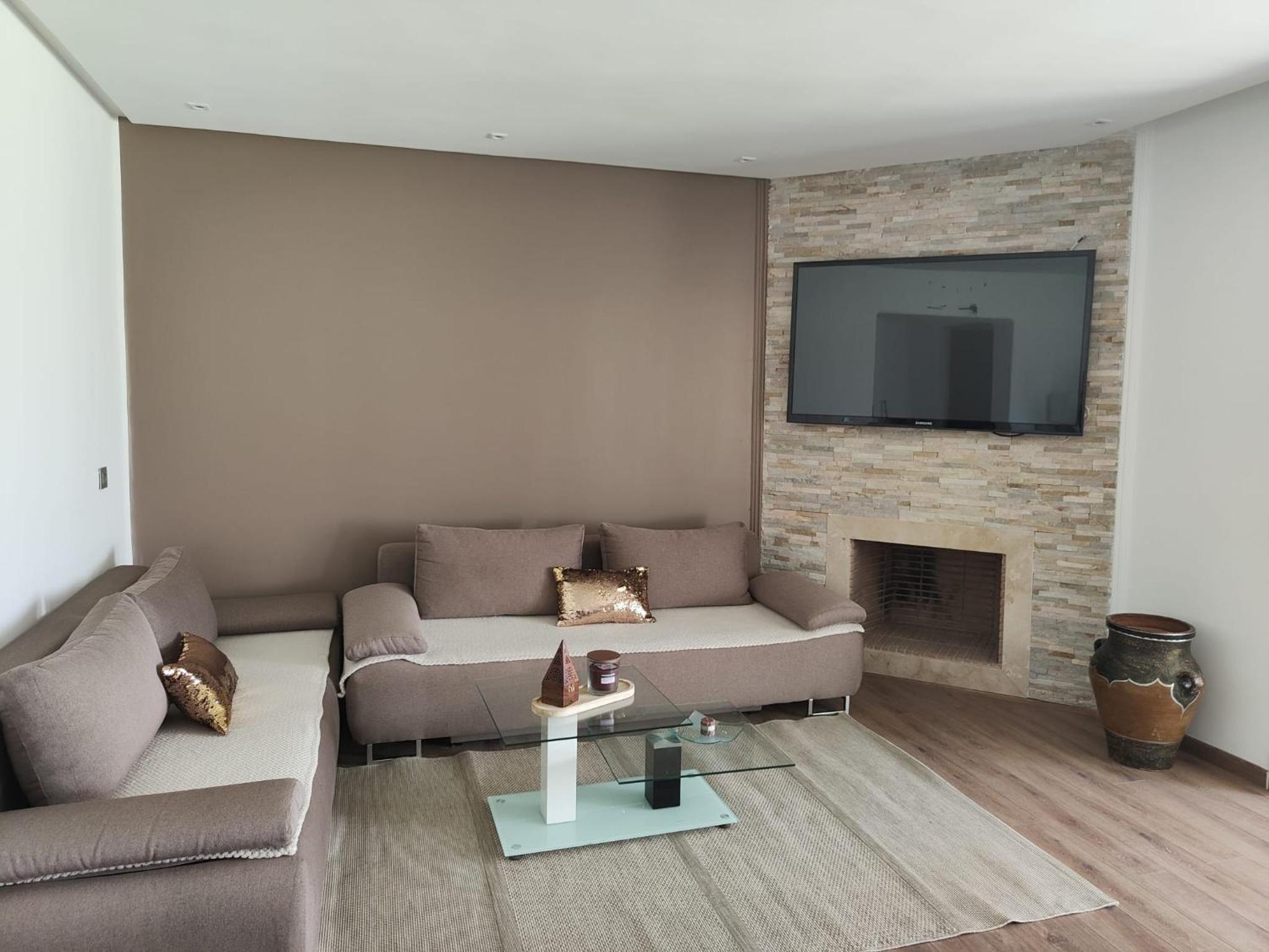 Three-Bedroom House photo 1