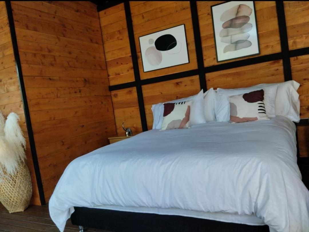 Deluxe Suite with Spa Bath photo 1
