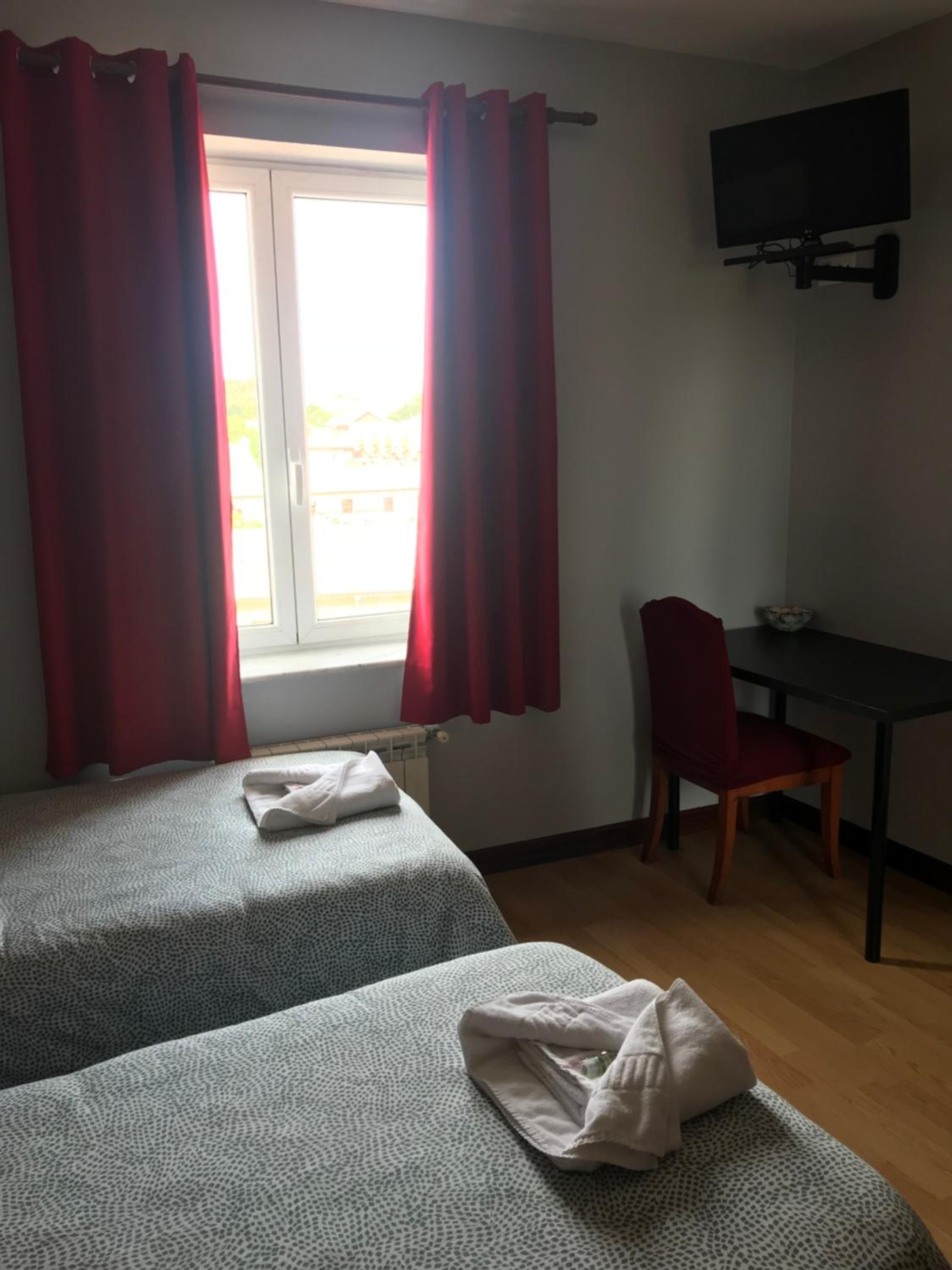 Twin Room with Sea View photo 3