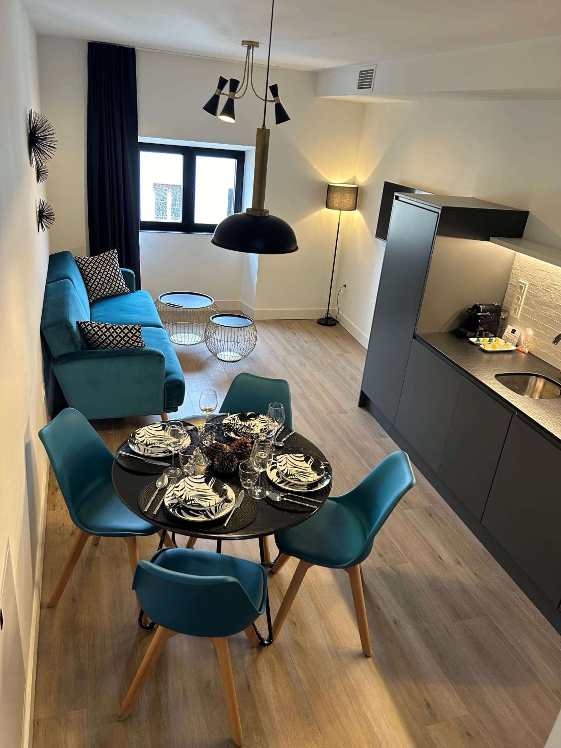 Duplex Apartment - Photo 2