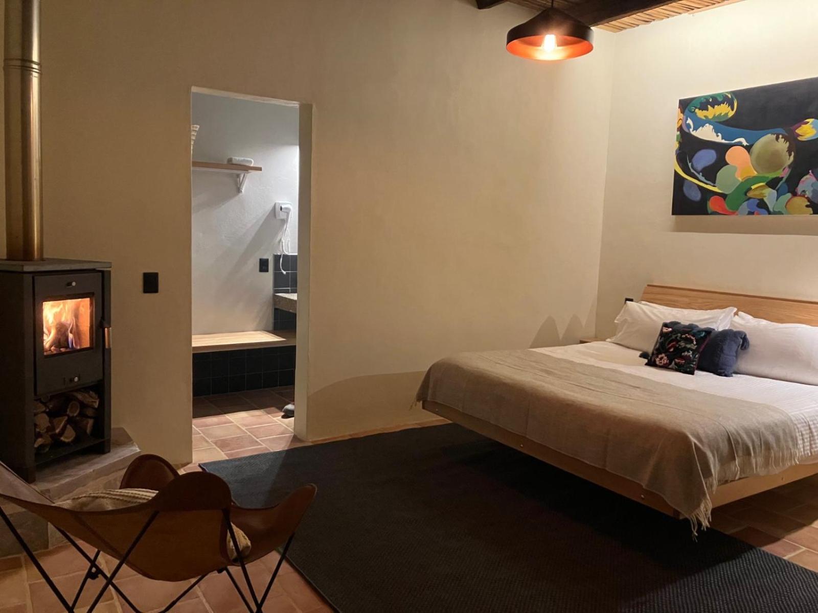 Deluxe King Suite