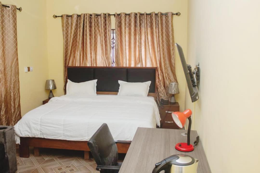Deluxe Double Room photo 2