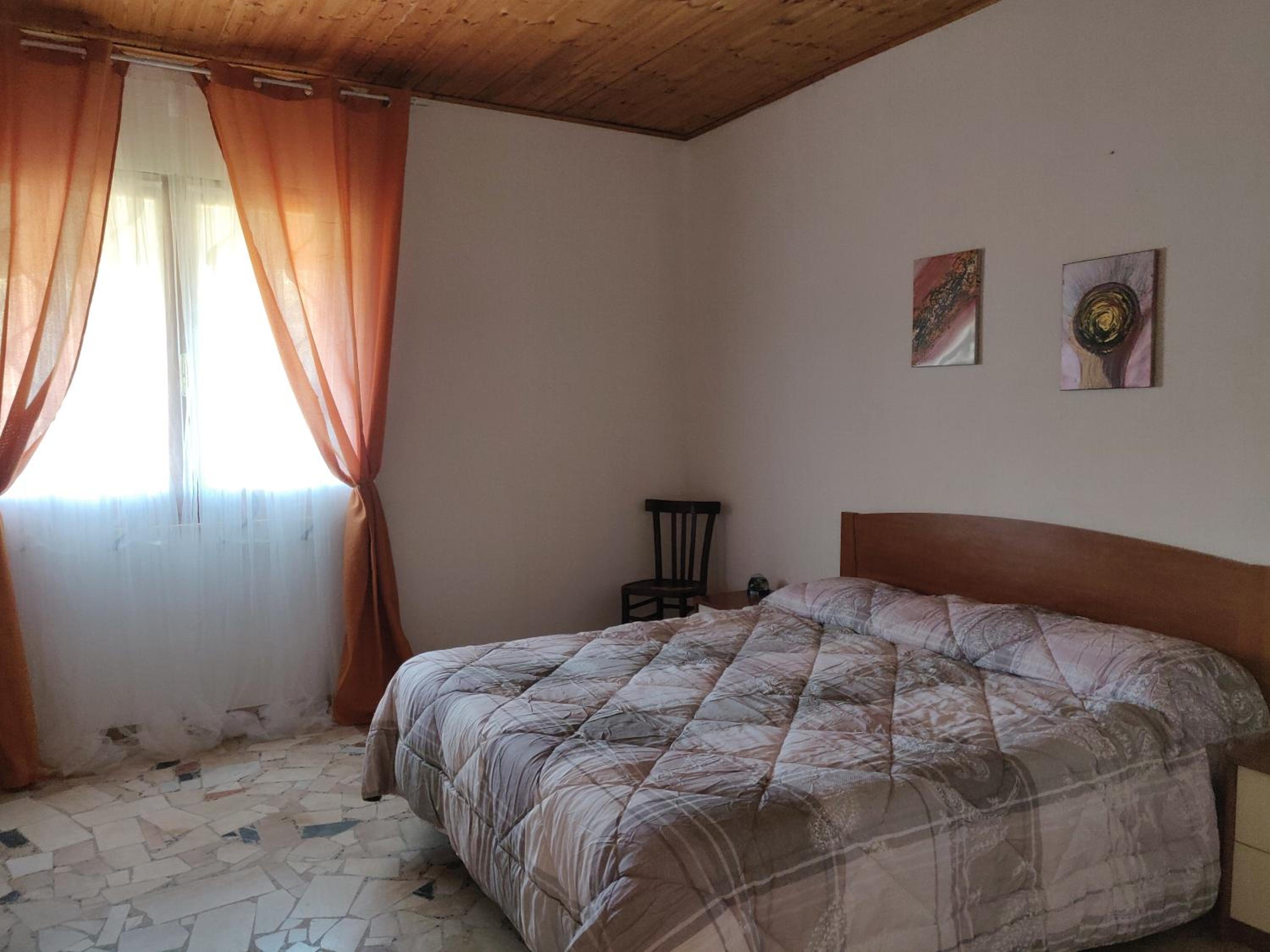 One-Bedroom Standard Apartment