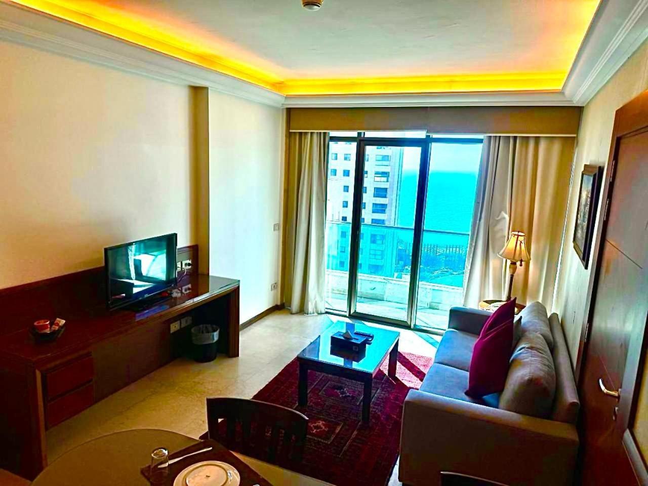 Executive Suite photo 3