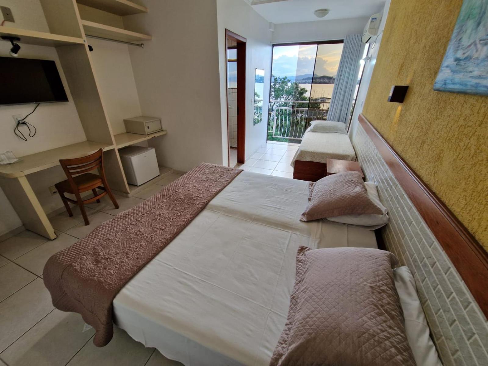 Standard Triple Room with Sea View photo 1