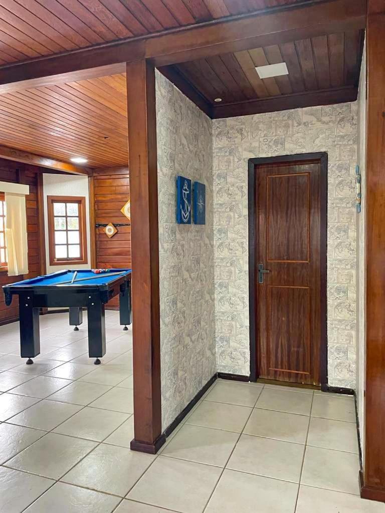Four-Bedroom House photo 3