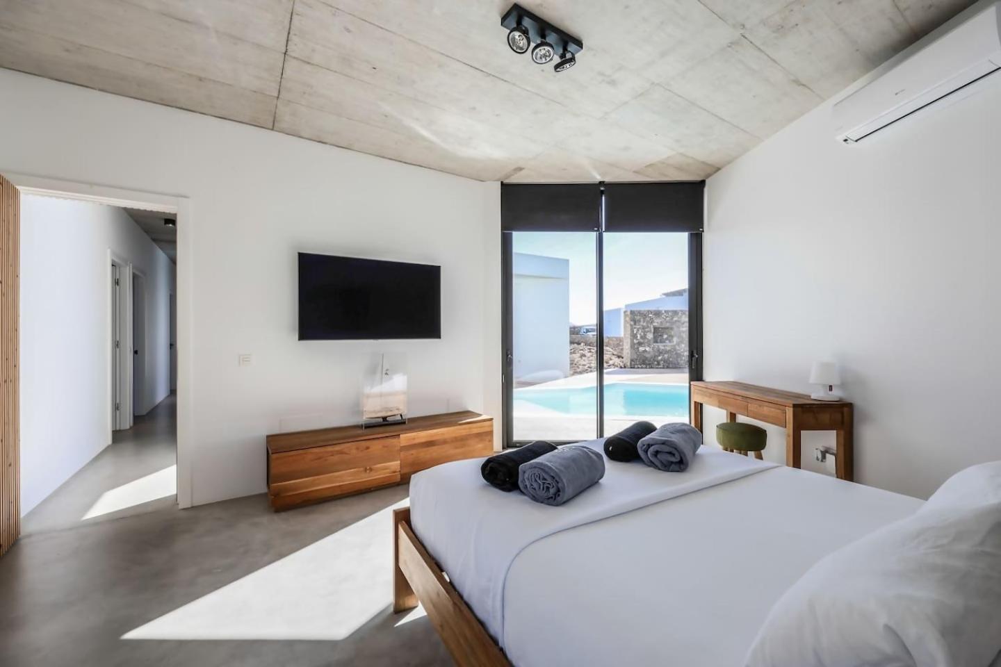Villa de Tres Habitaciones