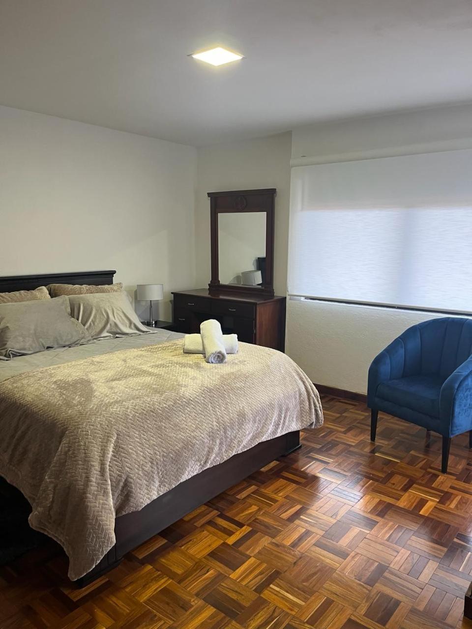 Three-Bedroom Apartment photo 1