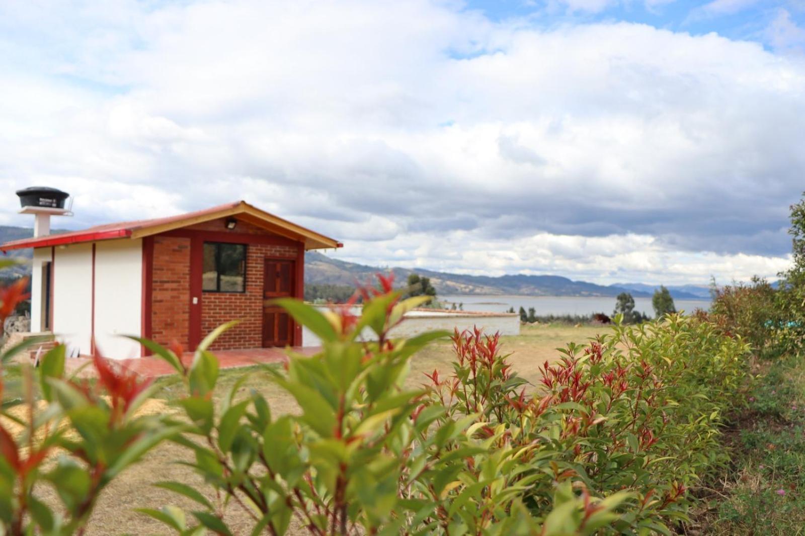 Twin Room with Mountain View photo 3