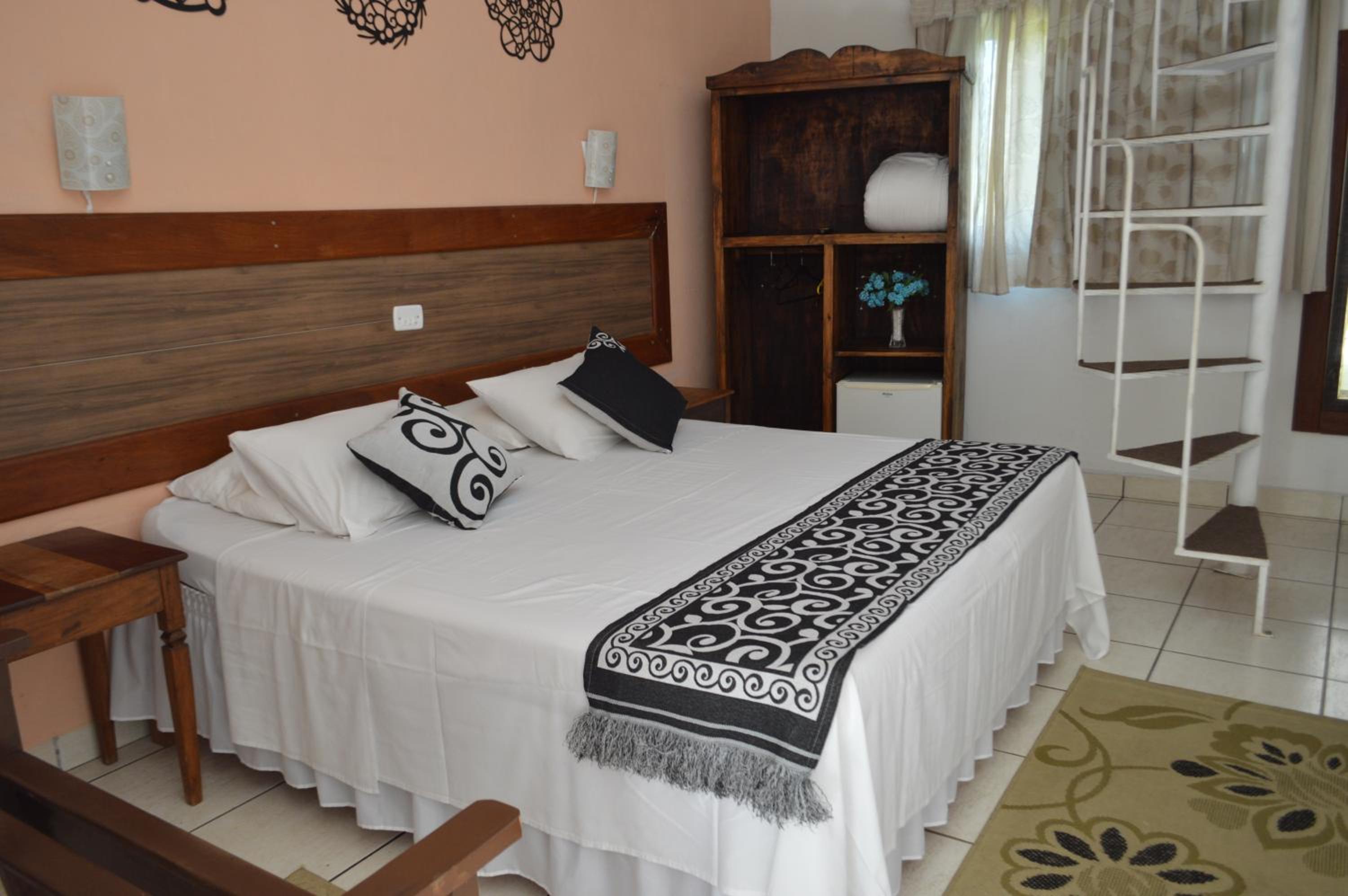 Quadruple Room with Garden View photo 1