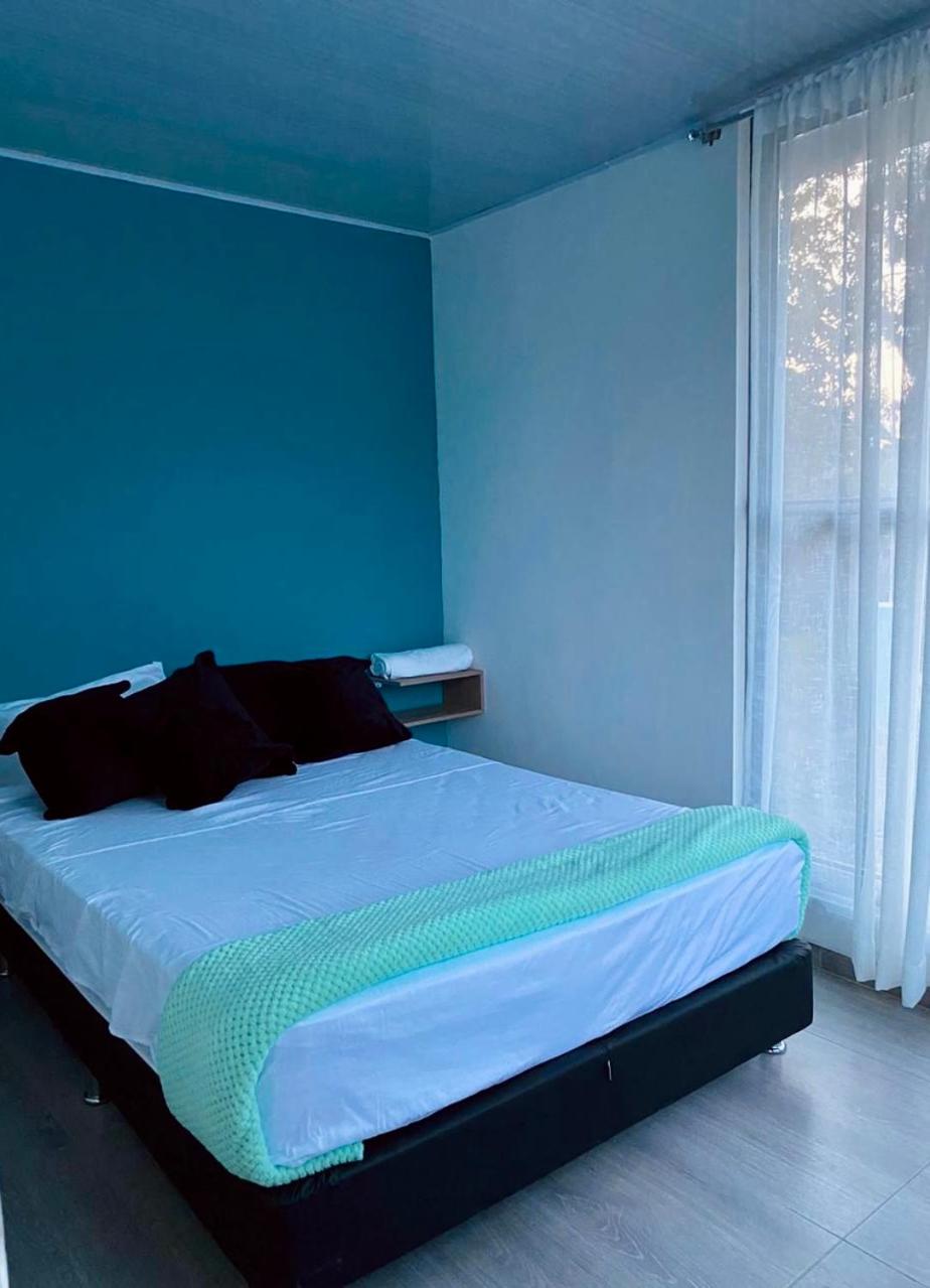 One-Bedroom House photo 1