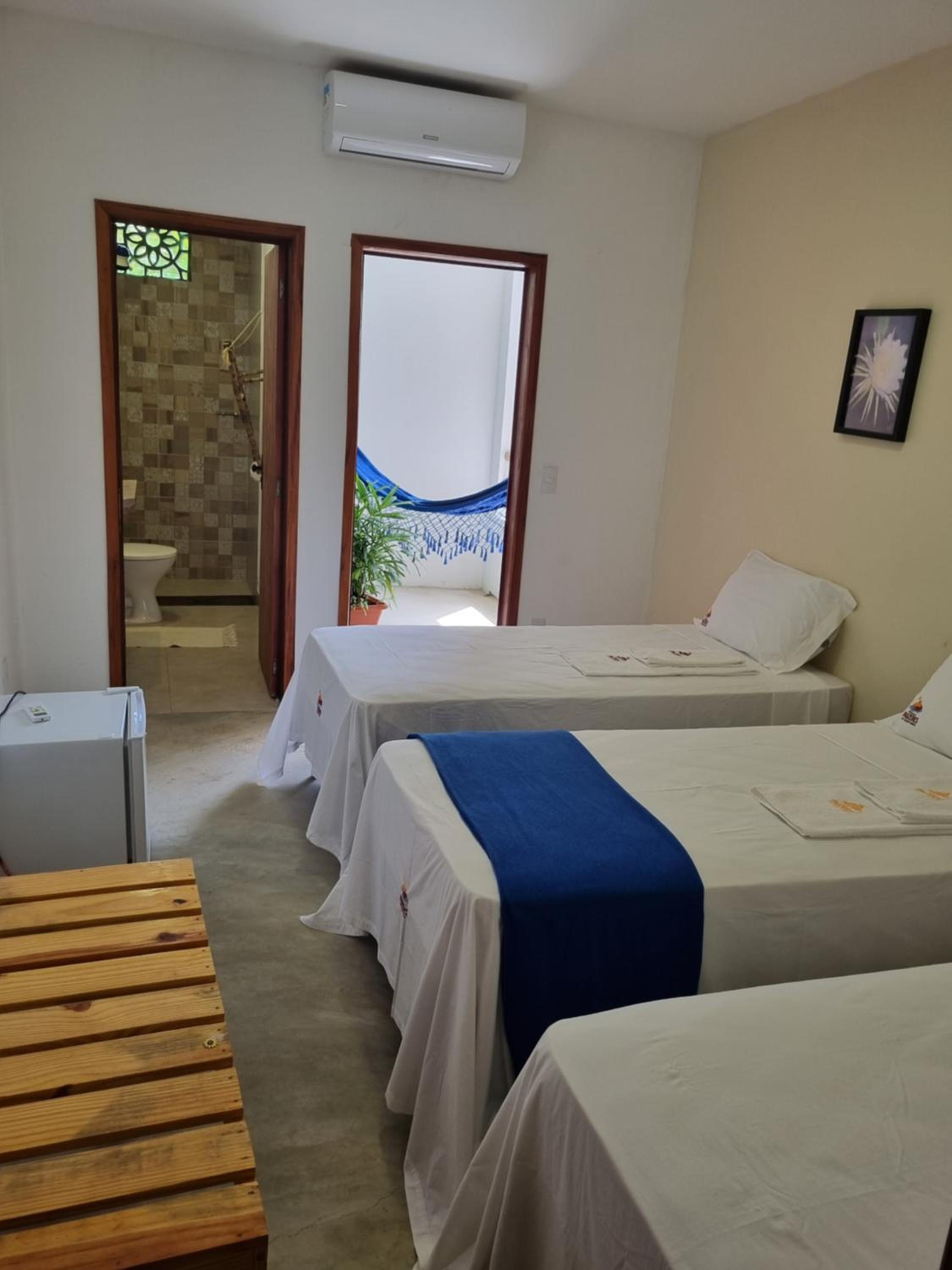 Double Room with Balcony (2 Adults + 1 Child) photo 3