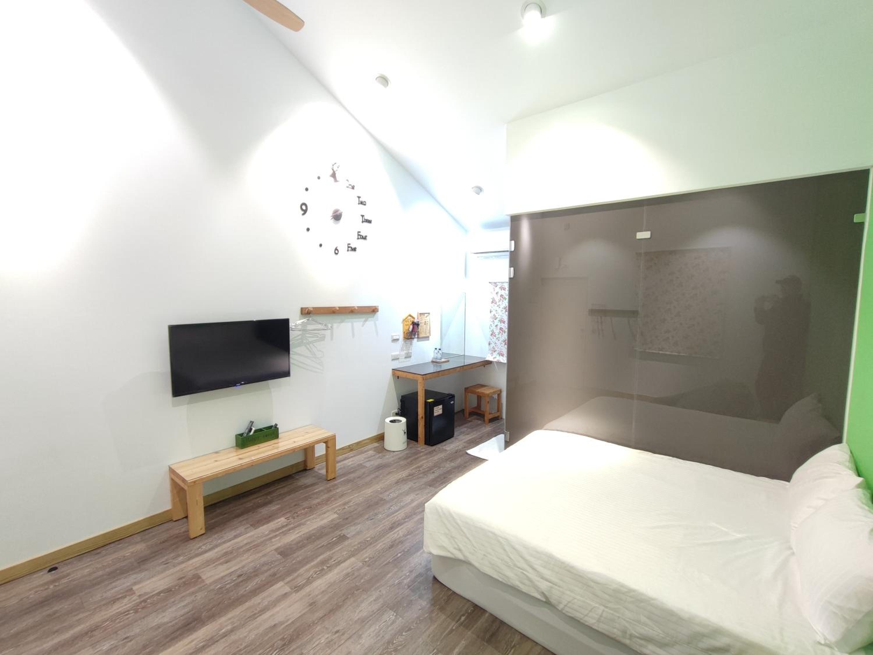 Three-Bedroom Vacation Home  photo 3