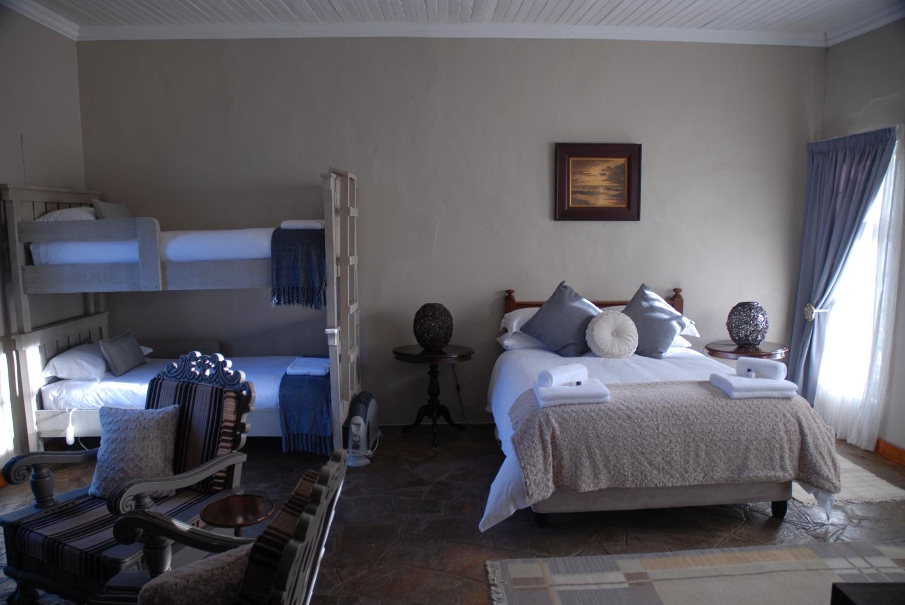 Self Catering Family Suite photo 3