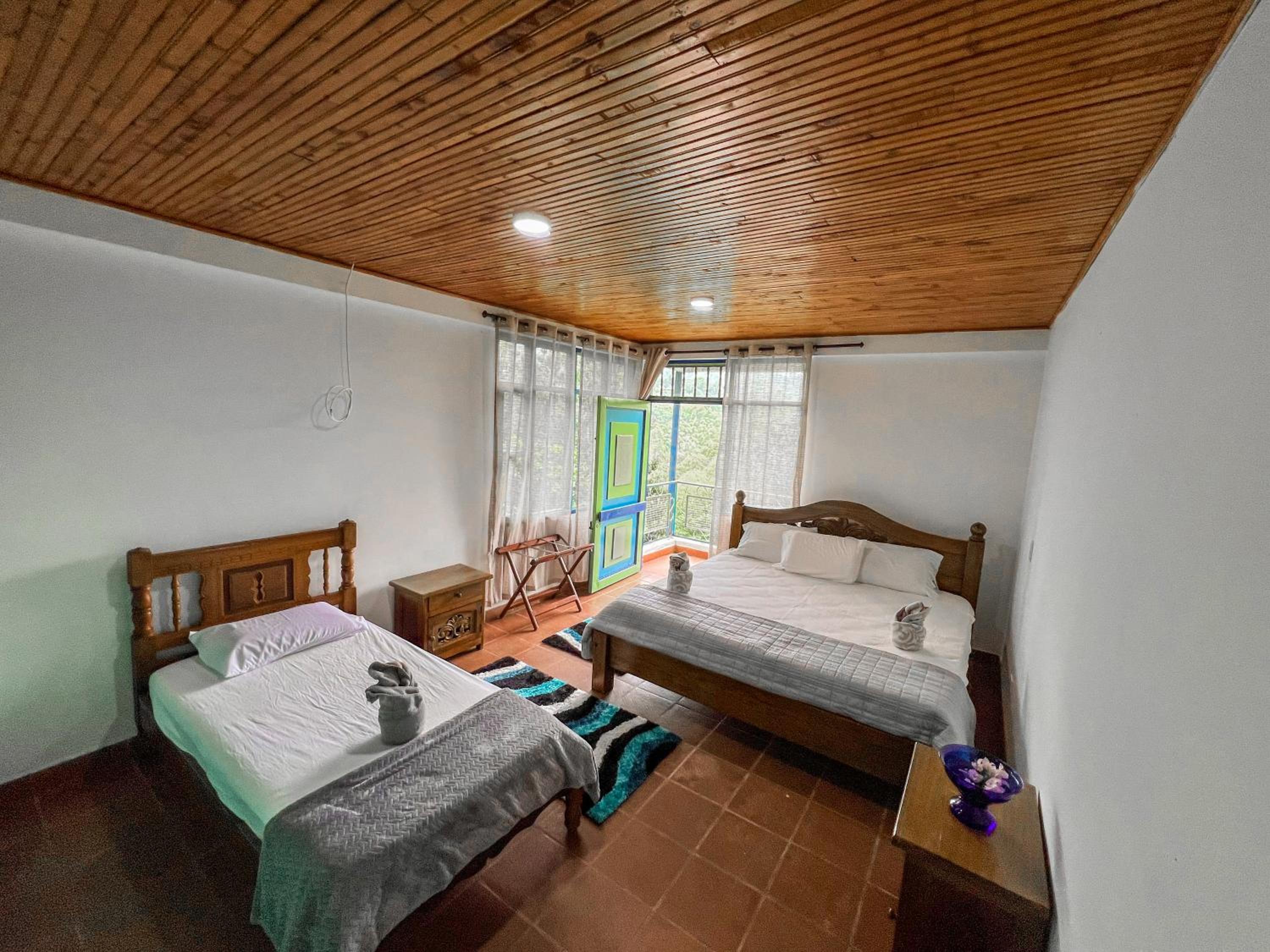 Double or Twin Room with Private Bathroom photo 1