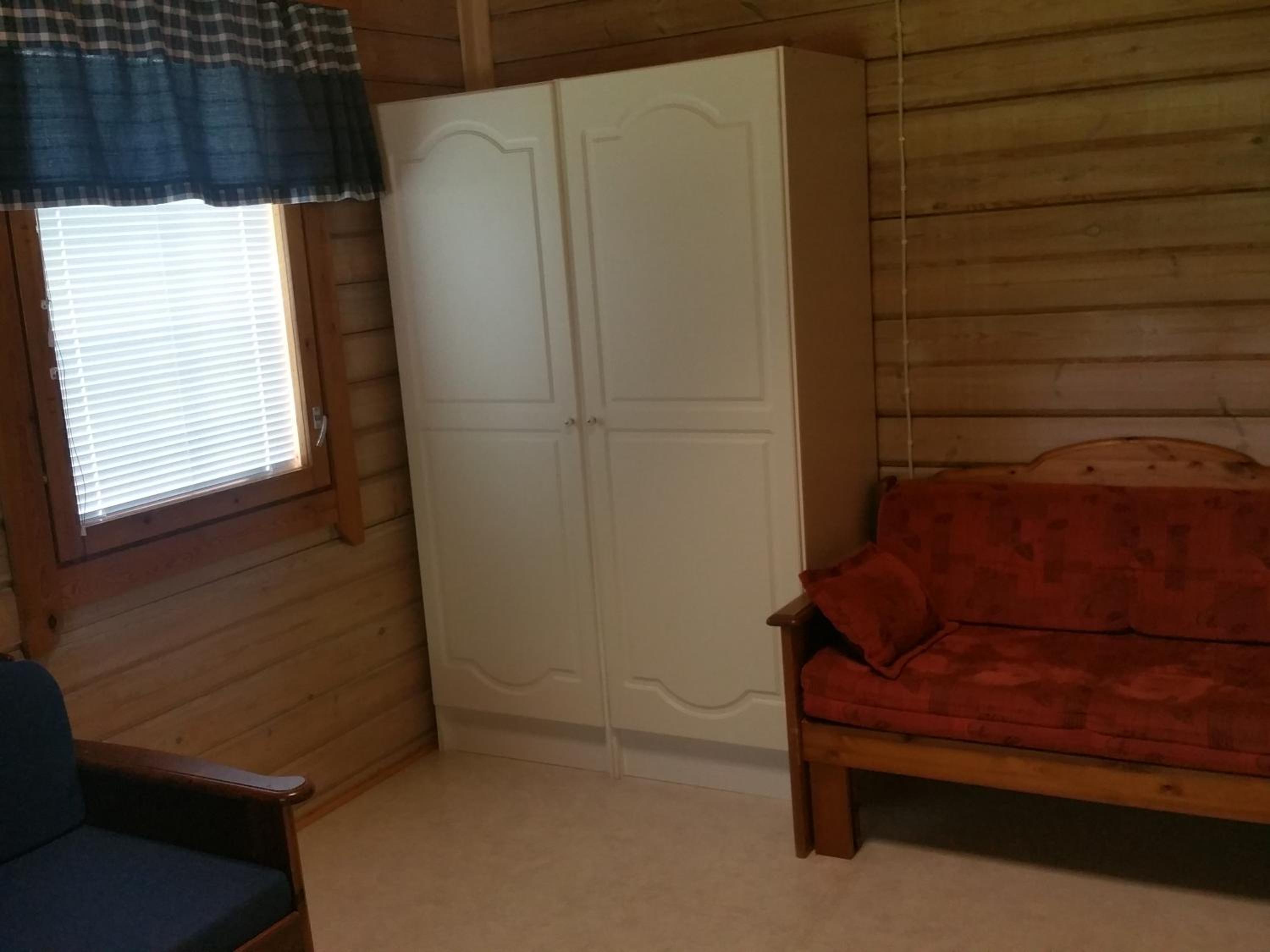 Two-Bedroom Cottage photo 3