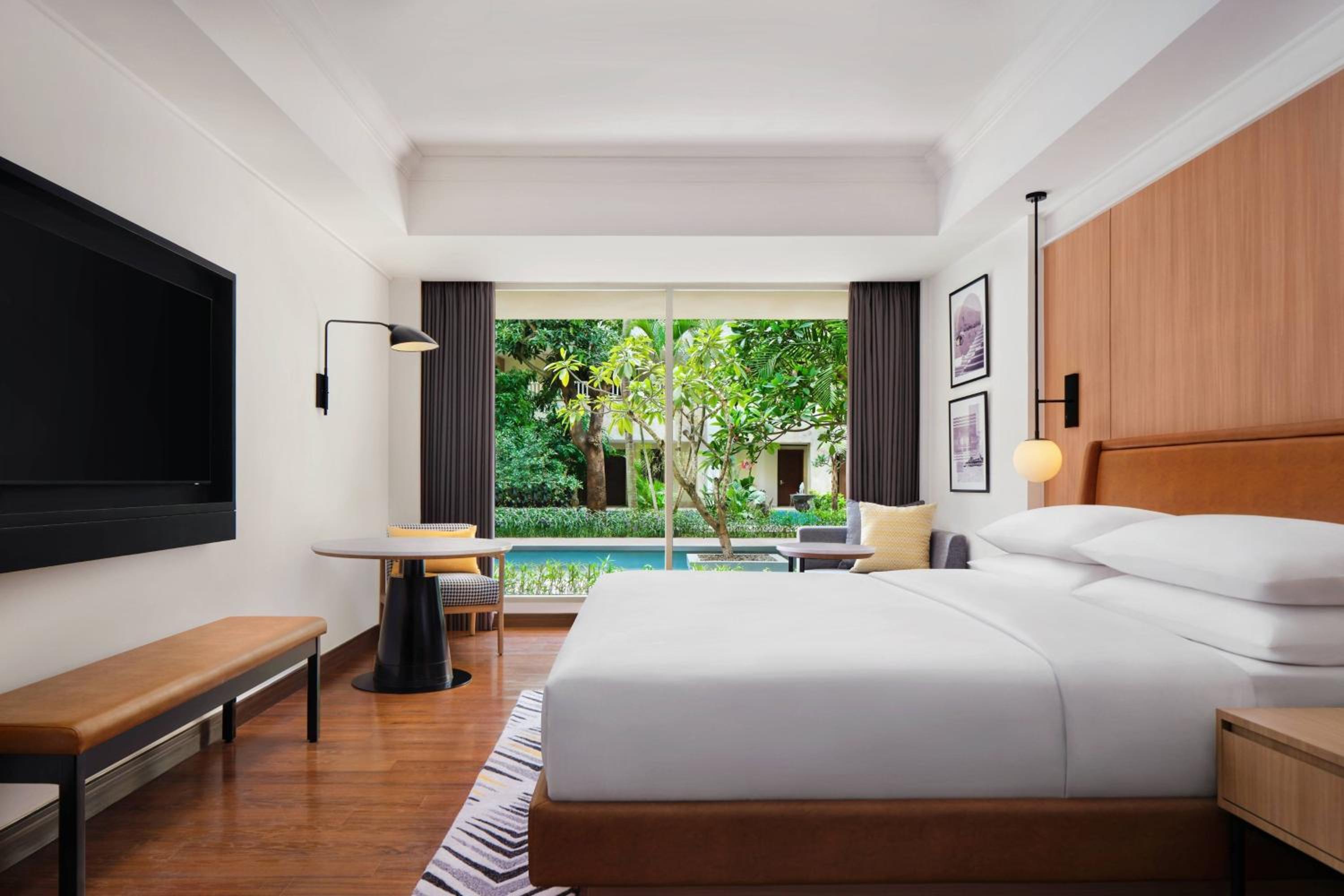 Deluxe Double Room with Garden View - Photo 1
