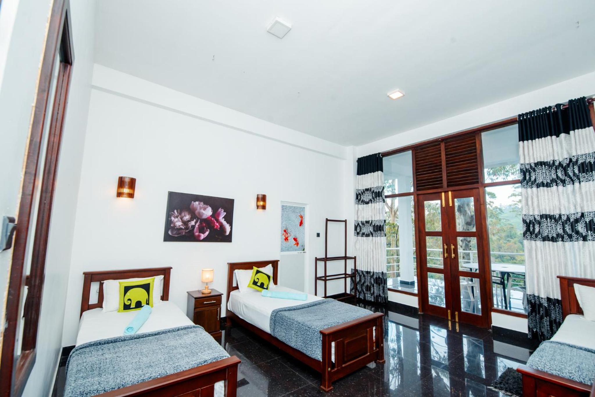 Triple Room with Balcony photo 2