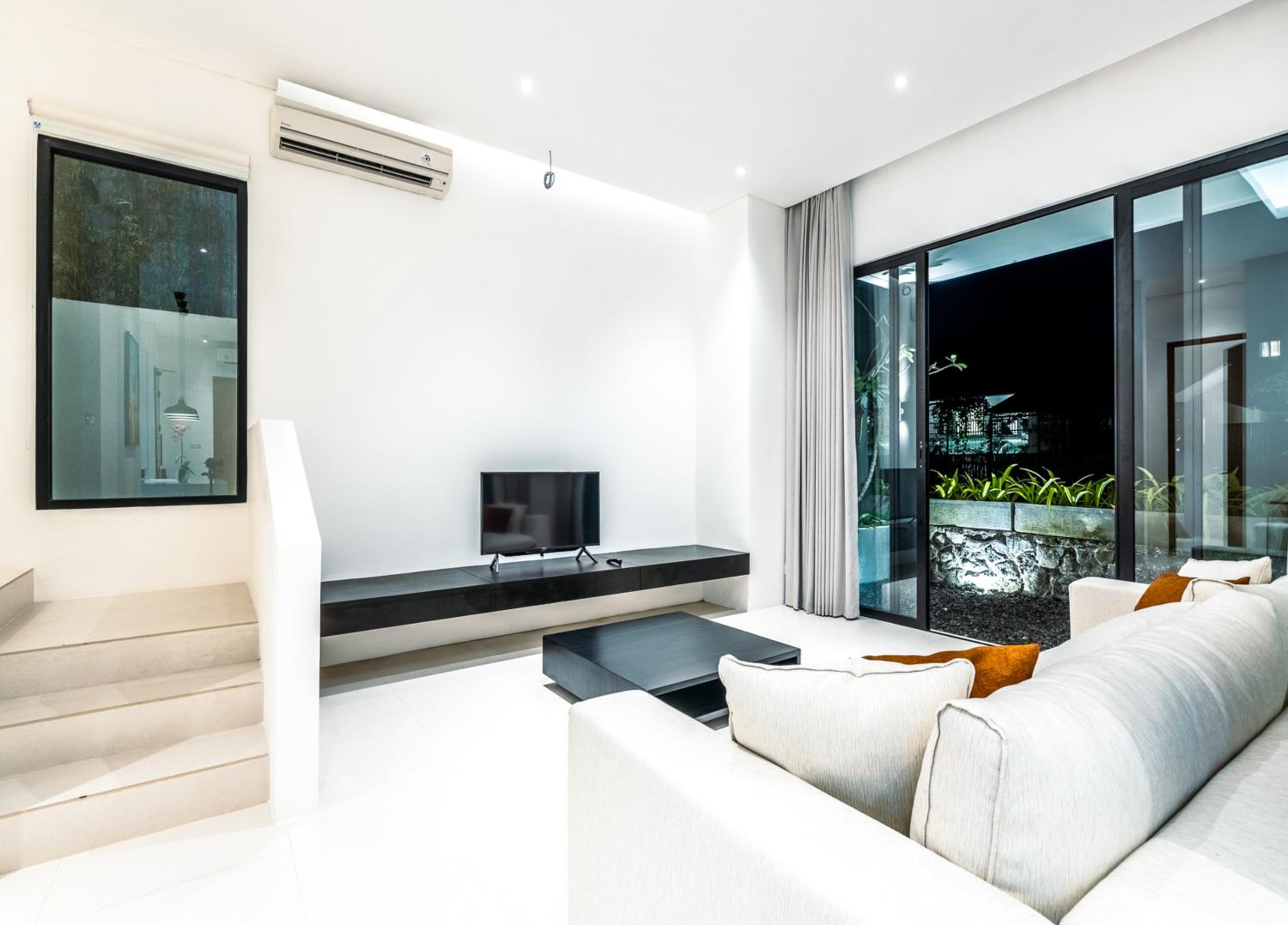 3BR Villa | Plunge Pool, Netflix, Rice Paddy View, Concierge
