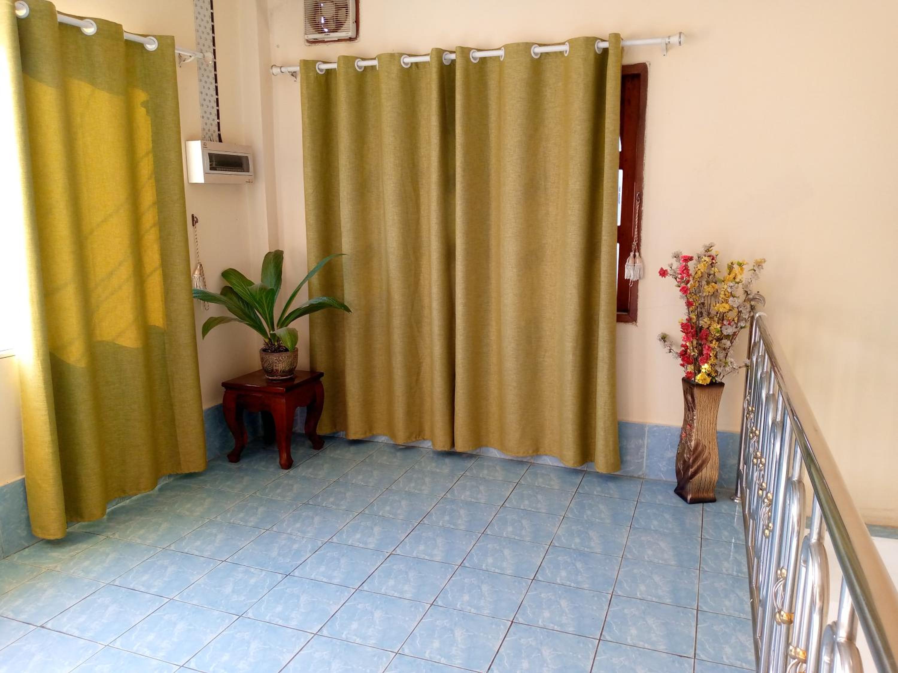 Budget Twin Room photo 3