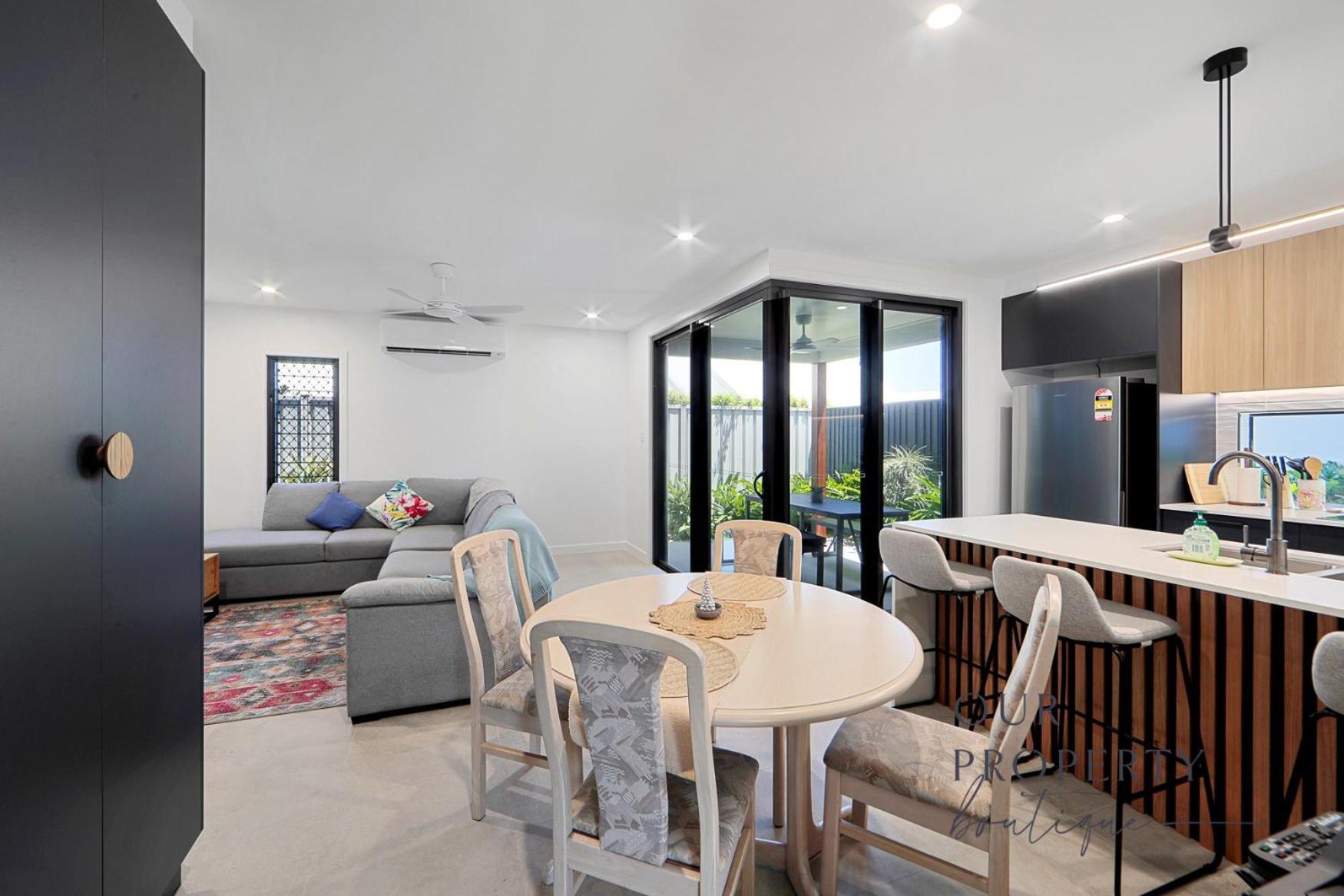 Three-Bedroom House photo 1