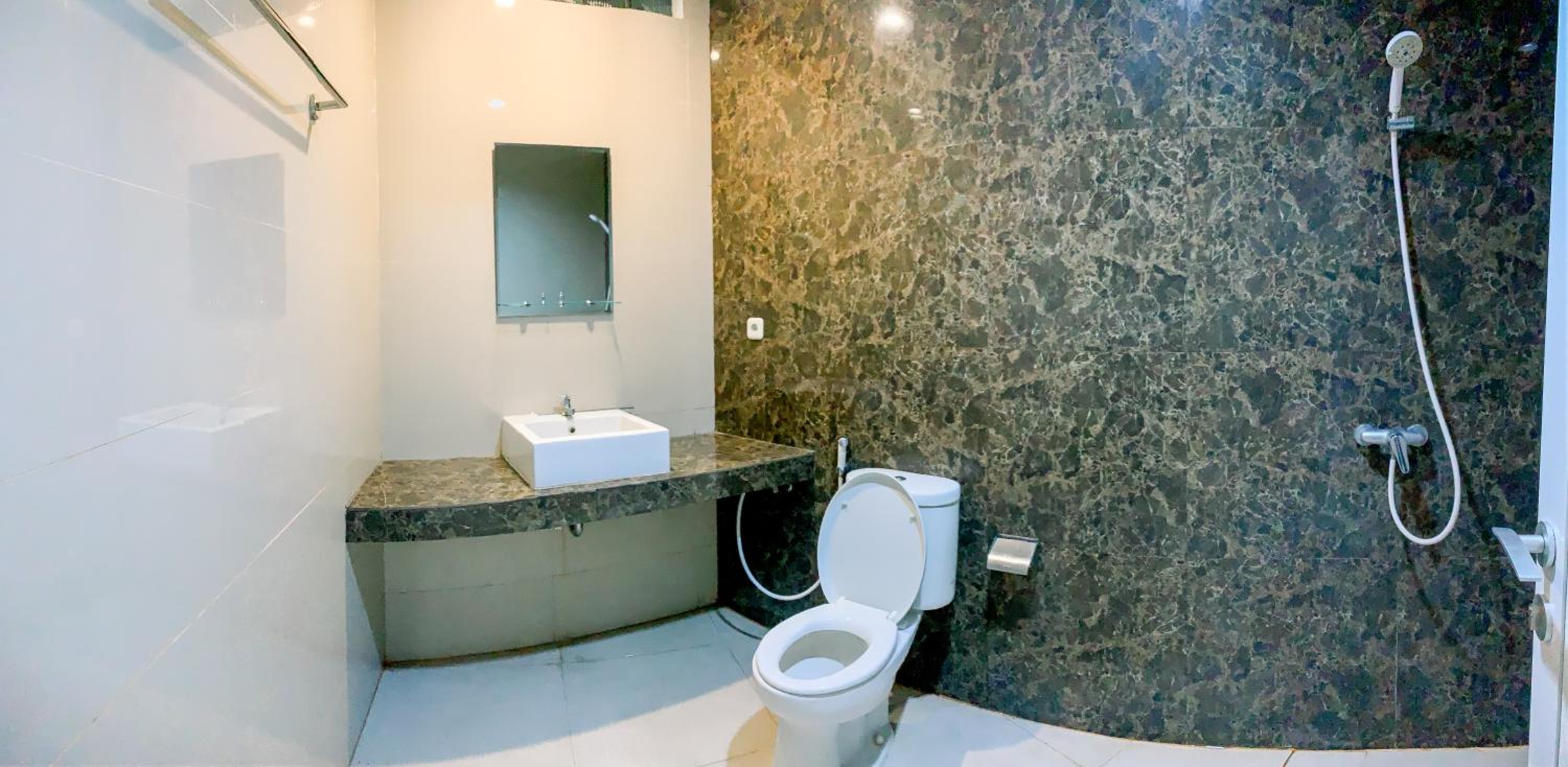 Double Room with Private Bathroom photo 3