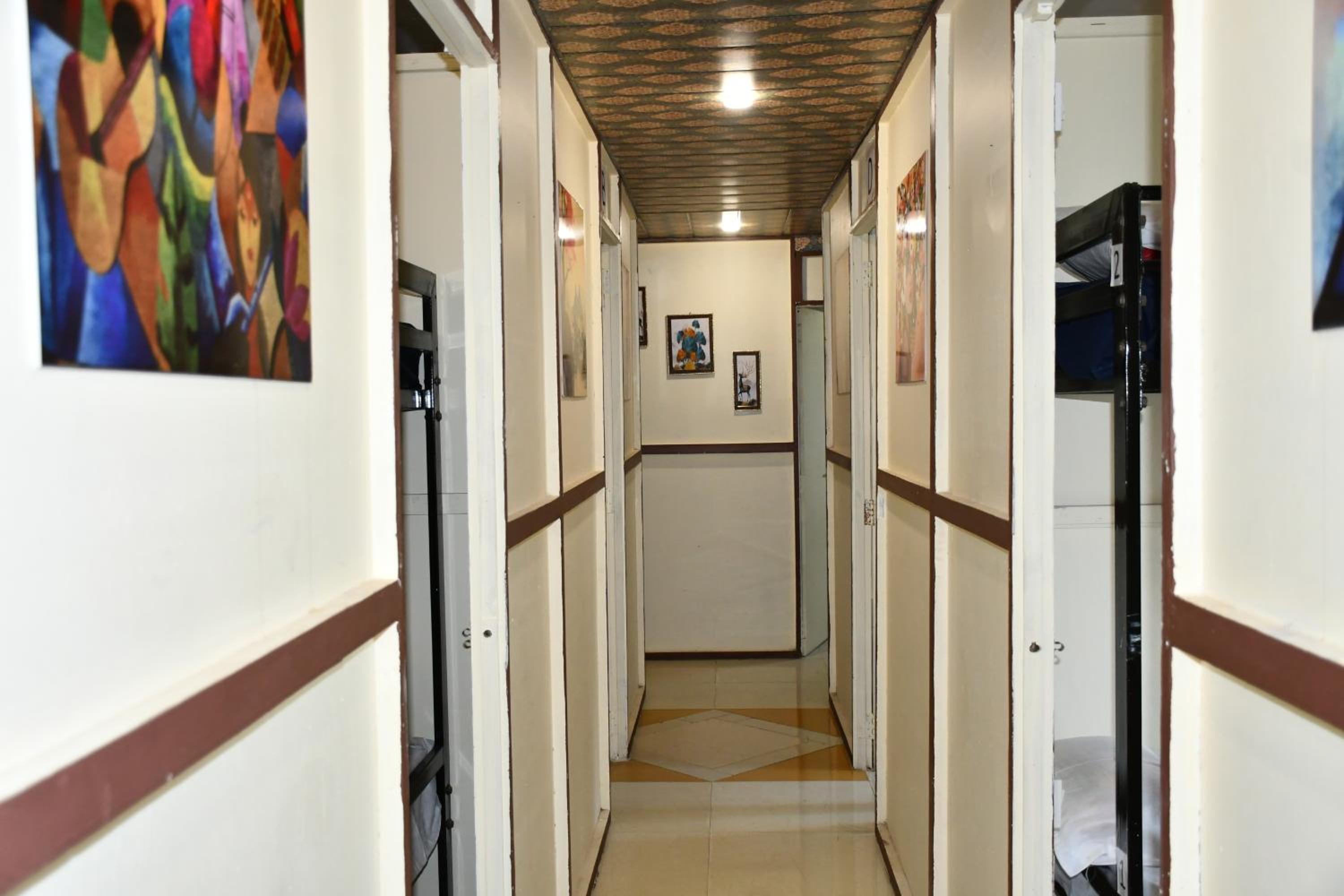 Bed in 6-Bed Dormitory Room photo 3