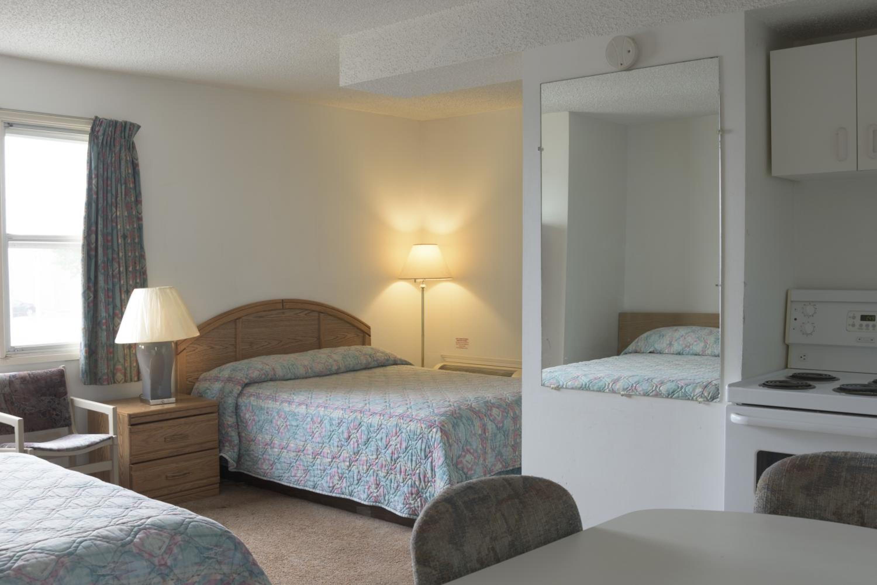 Junior Suite with Kitchen photo 2