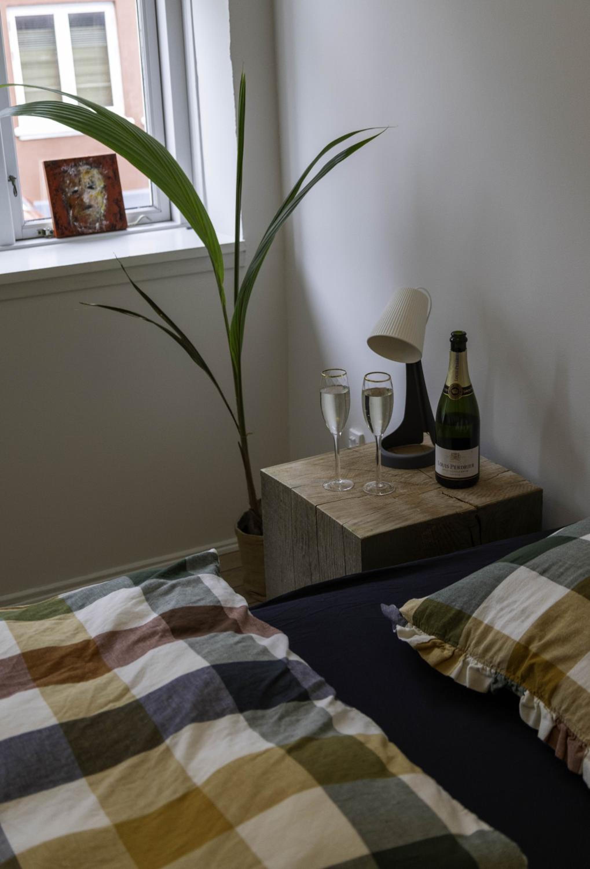 Double Or Twin Room With Shared Bathroom photo 3