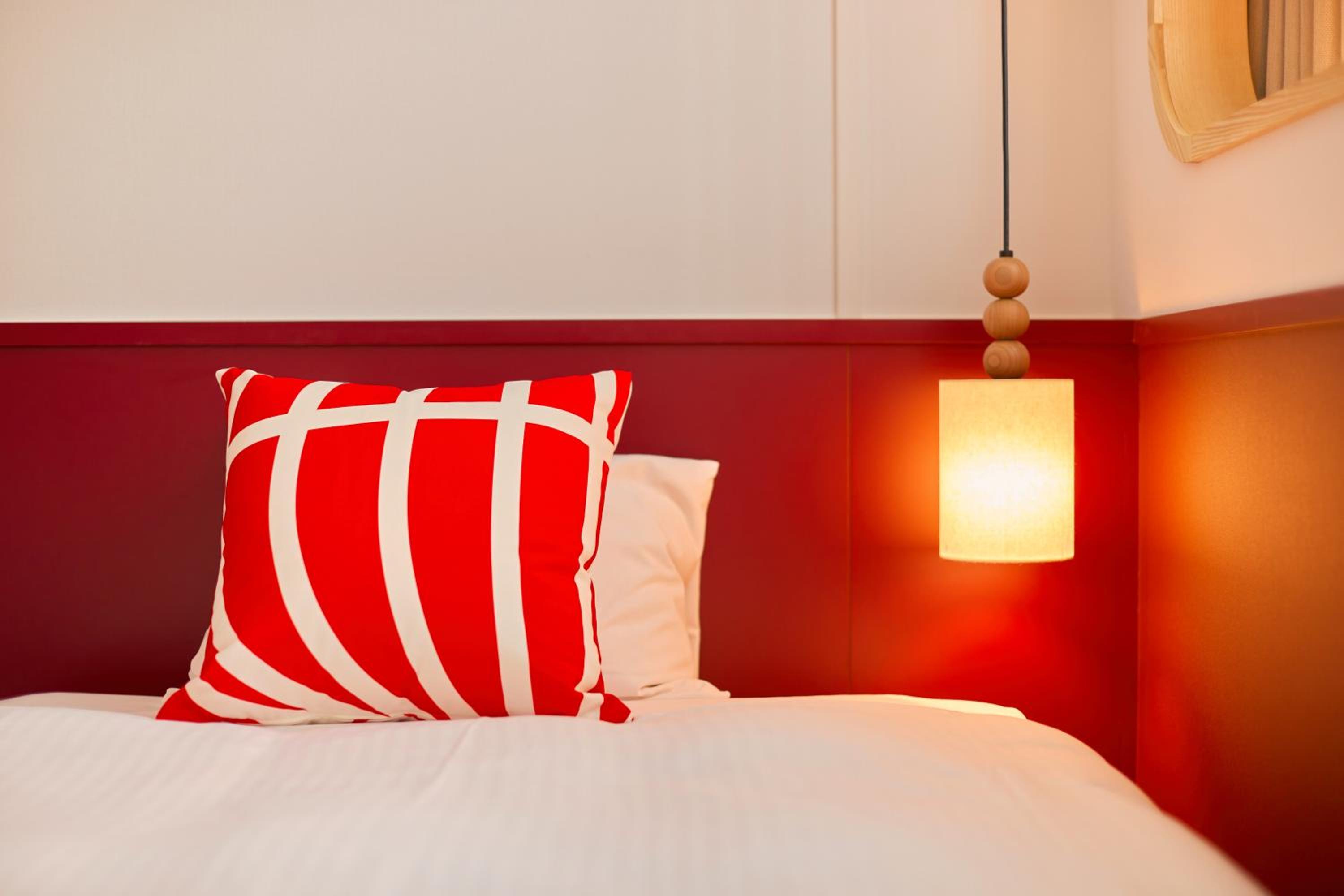 Double Room - Photo 8