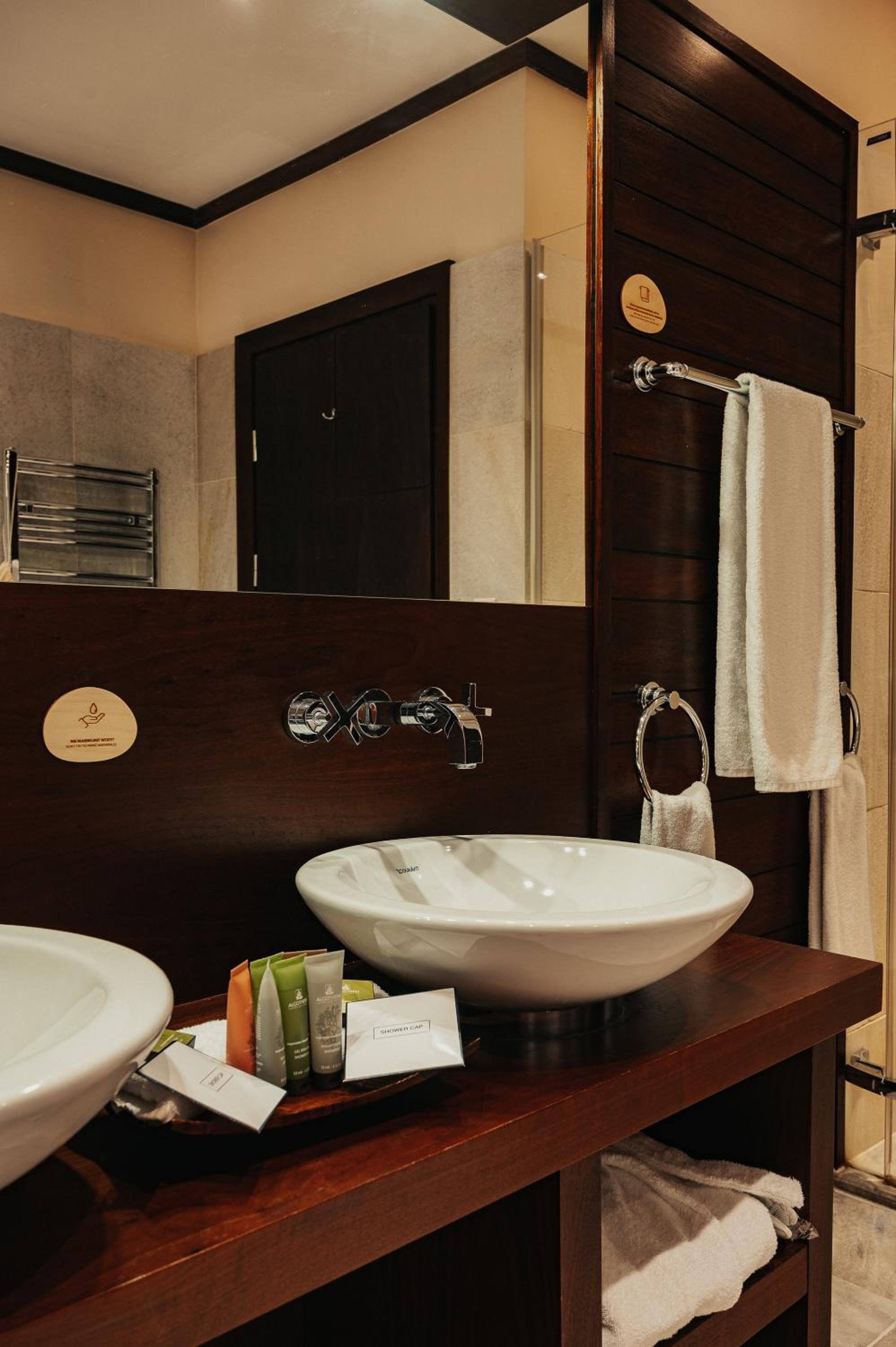 Presidential Suite photo 3