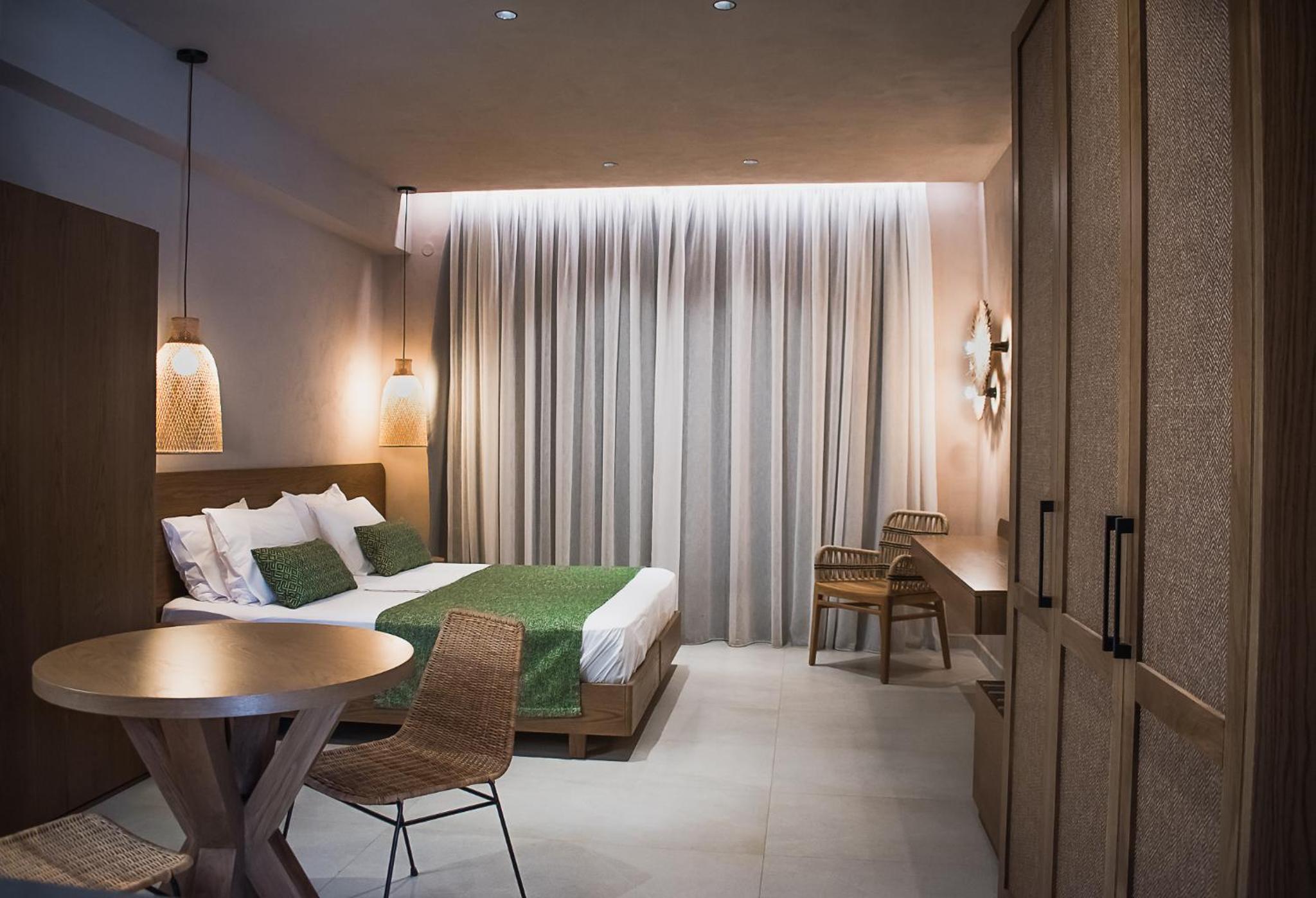 Junior Suite with Garden View