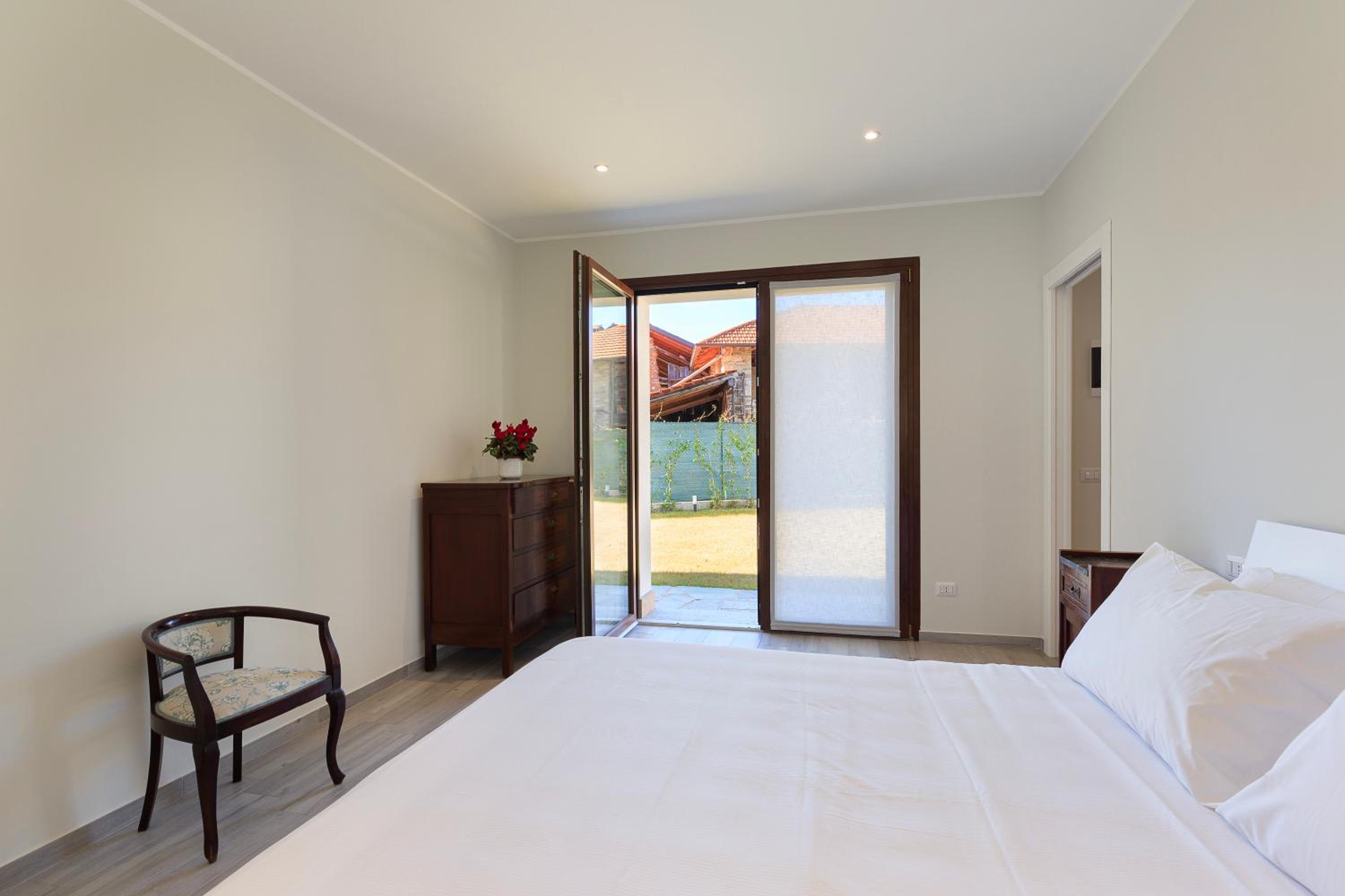 One-Bedroom House photo 3
