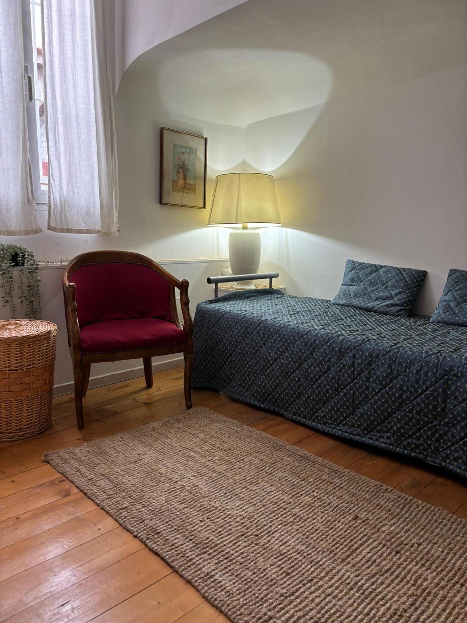 Large Double Room photo 2