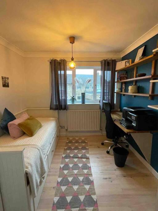 Three-Bedroom Villa photo 3