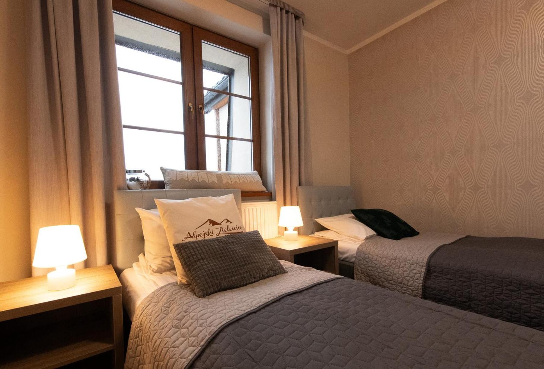 Double Room with Mountain View photo 1