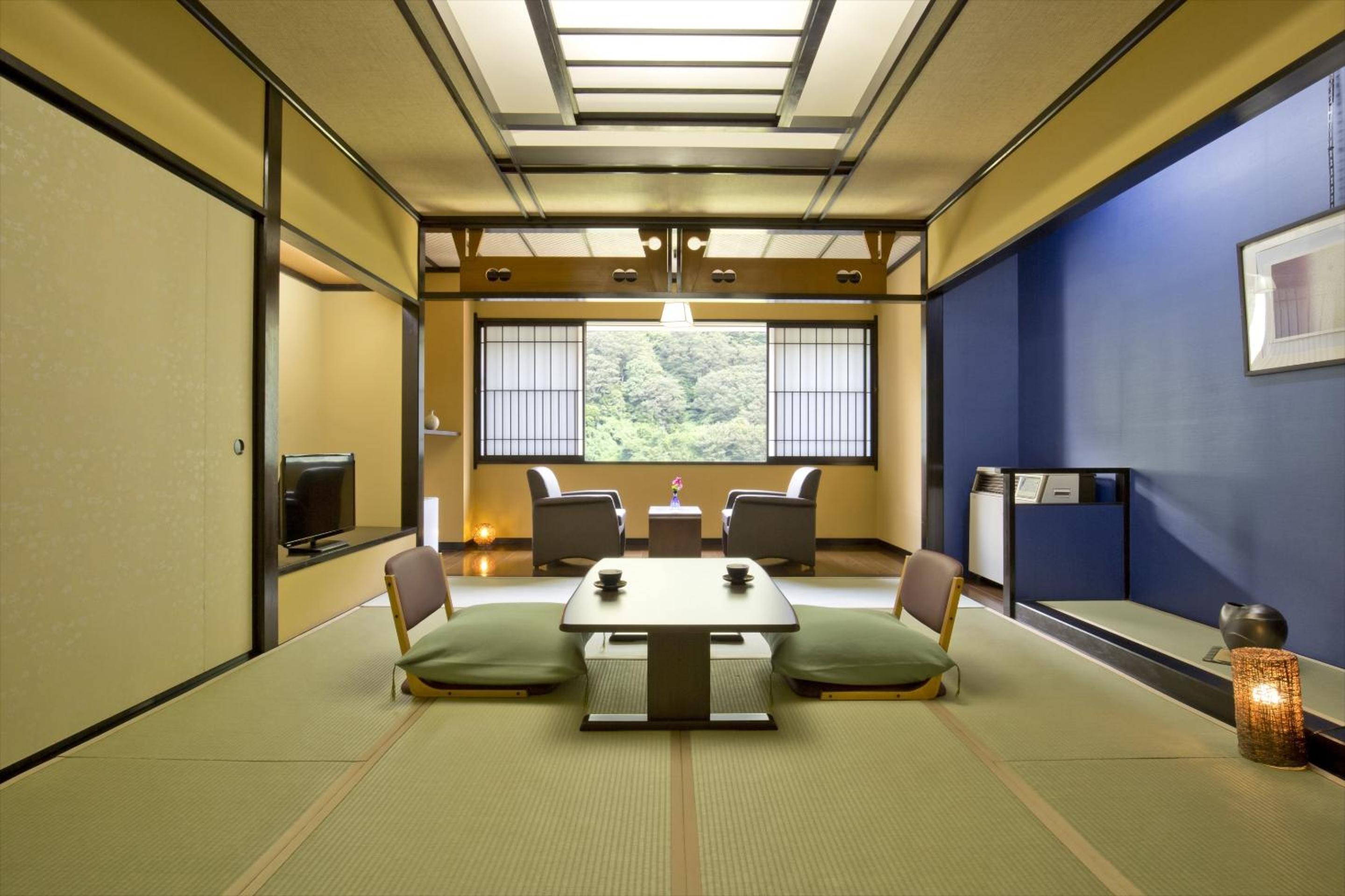 Japanese-Style Room with River View -Main BLD - Non-Smoking - Photo 1