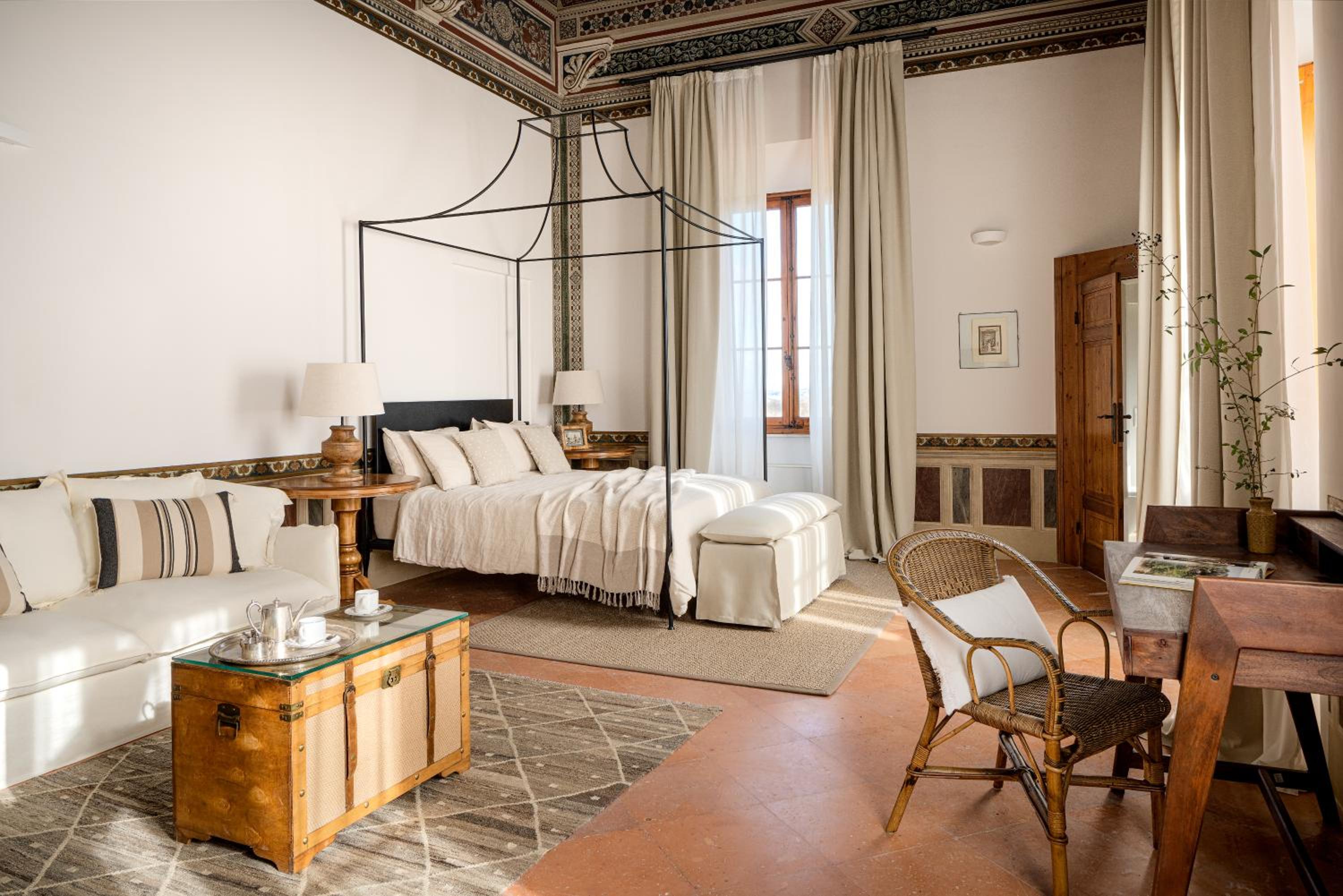 Pietro Master Suite - Photo 3