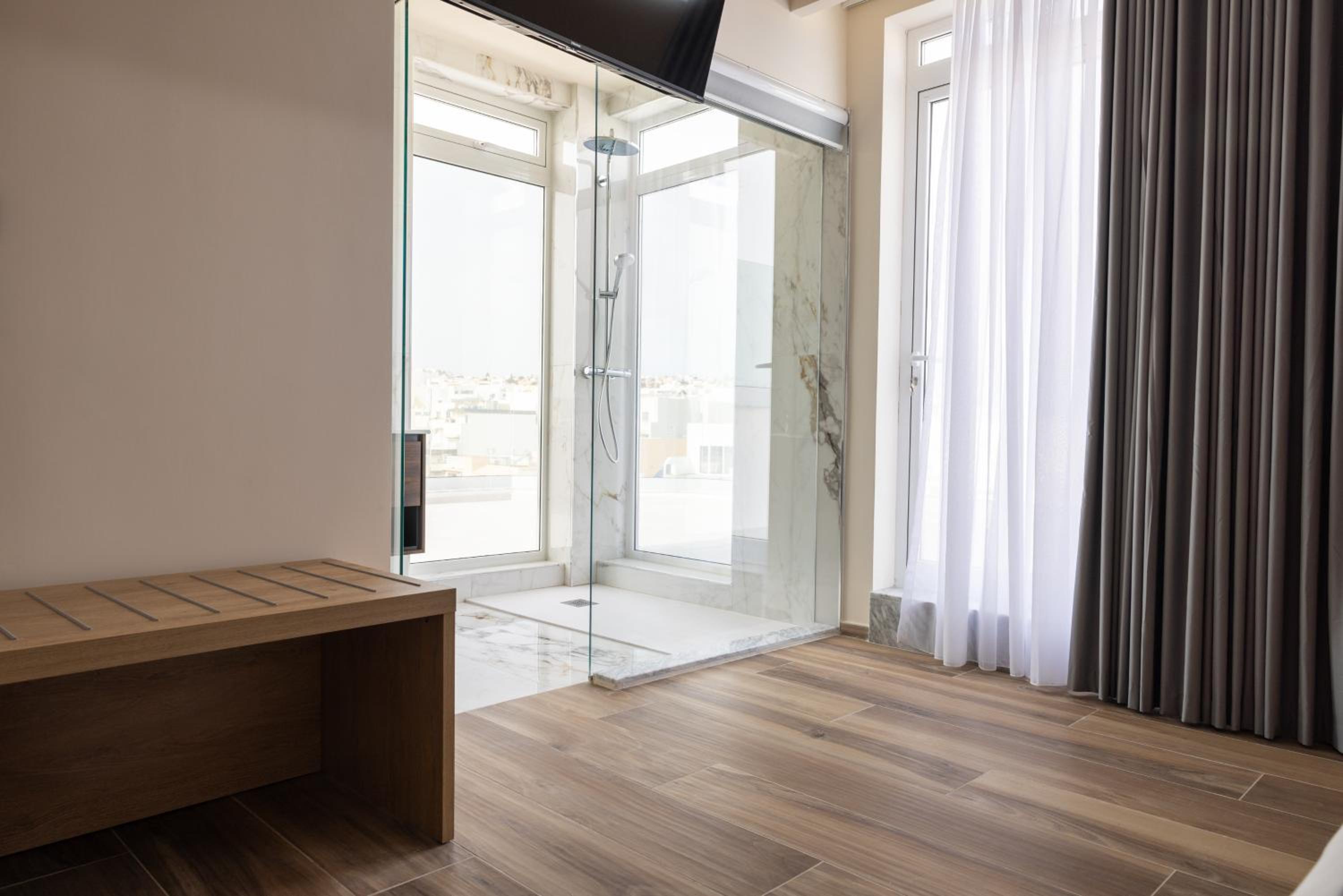 Double Room with Terrace - Photo 4