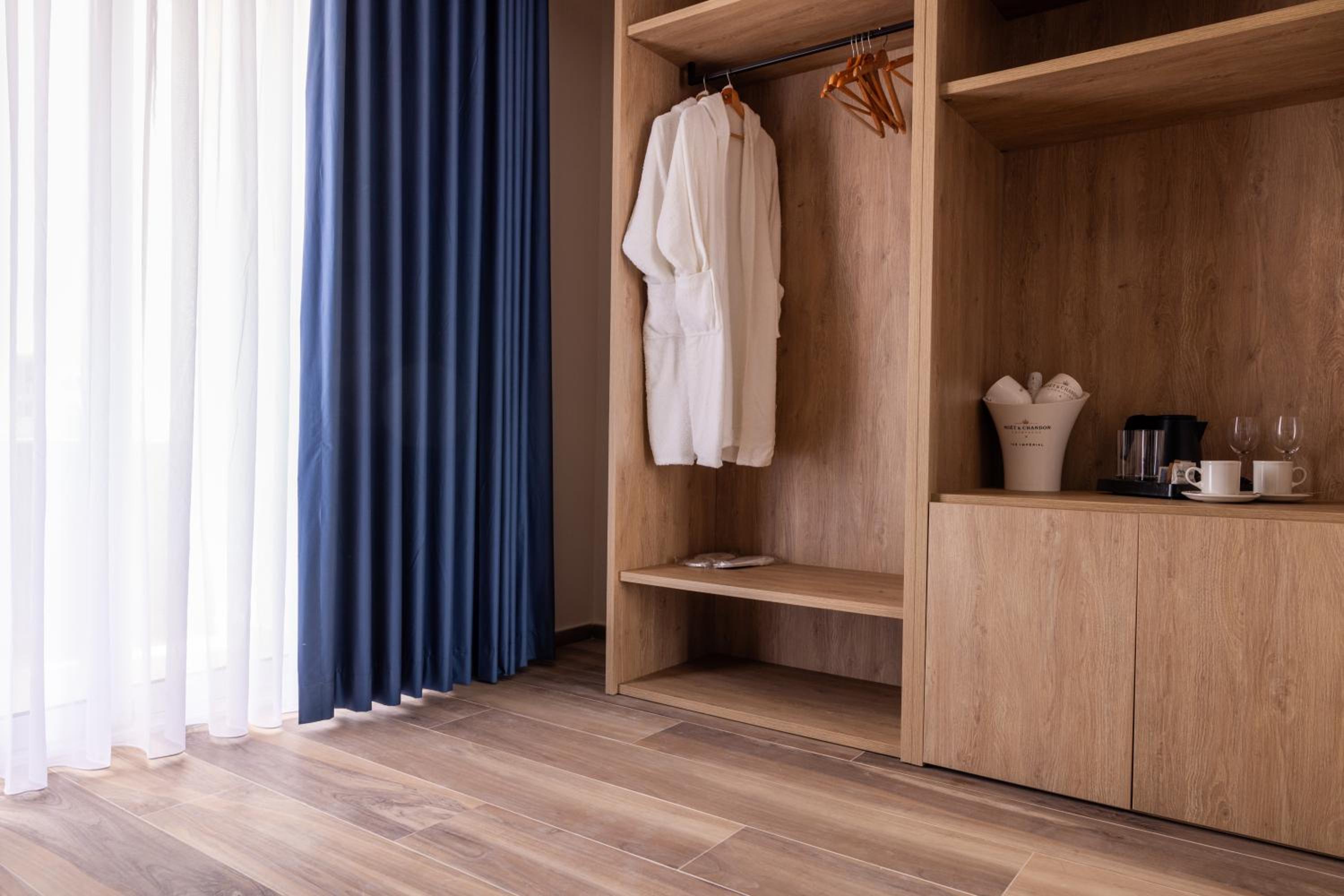 Superior Double Room - Photo 7