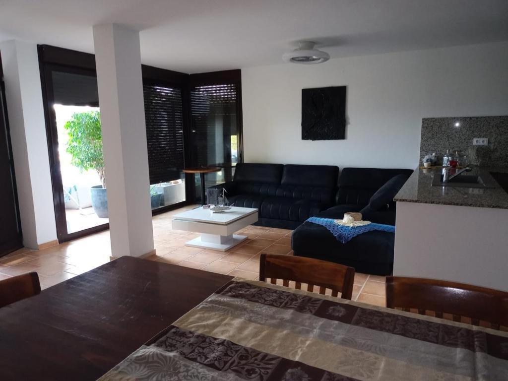 Casa de tres habitaciones