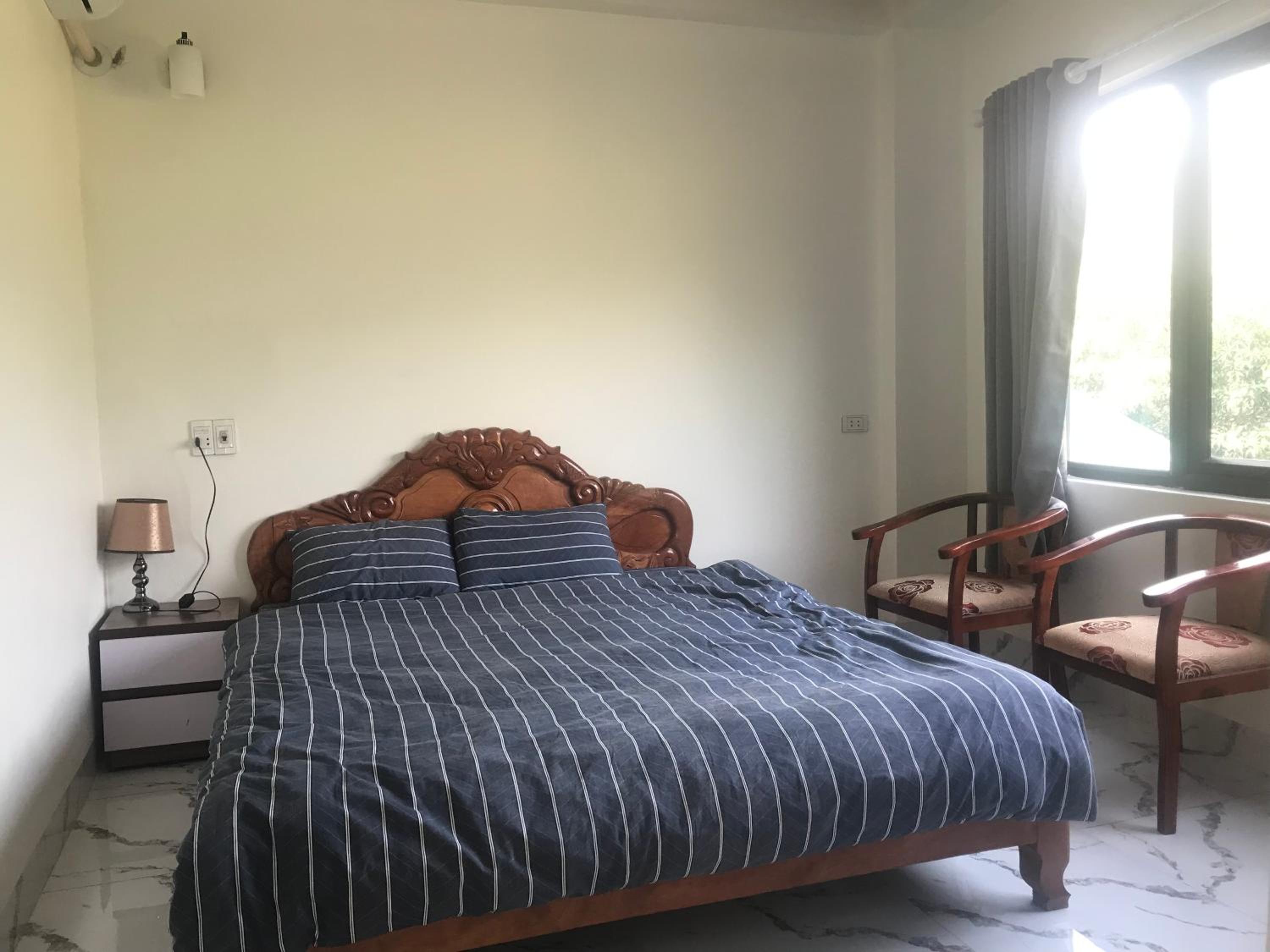 King Room with Mountain View - Photo 6