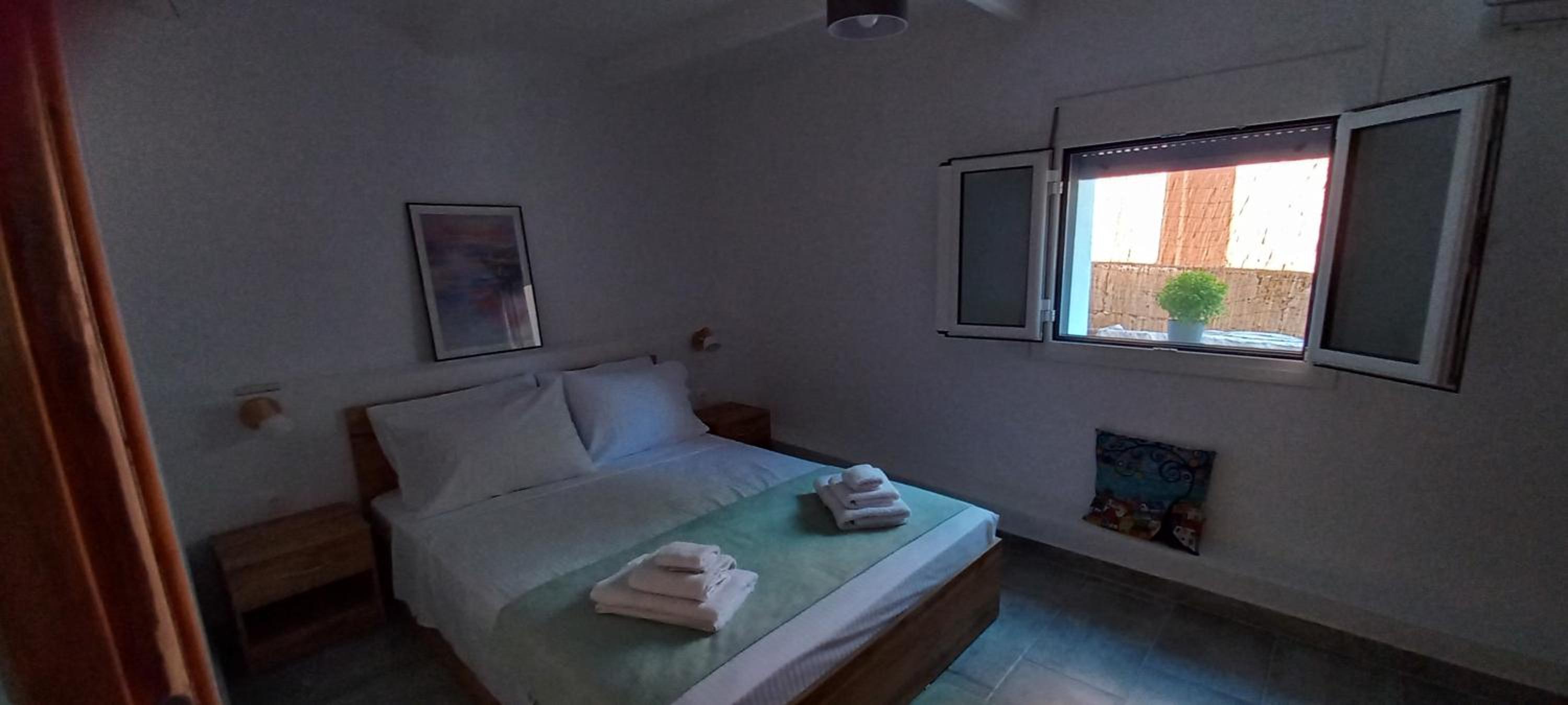 Two-Bedroom House photo 2